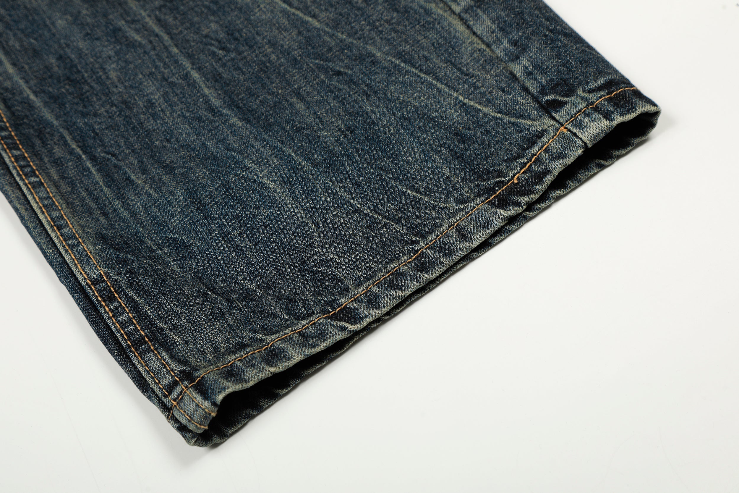 DONOTLOGO Urban Heritage Collection | Unisex Oversized Cat Whisker Denim | Retro Aesthetic High-Rise Wide-Leg Bottoms with Authentic Fade Detail