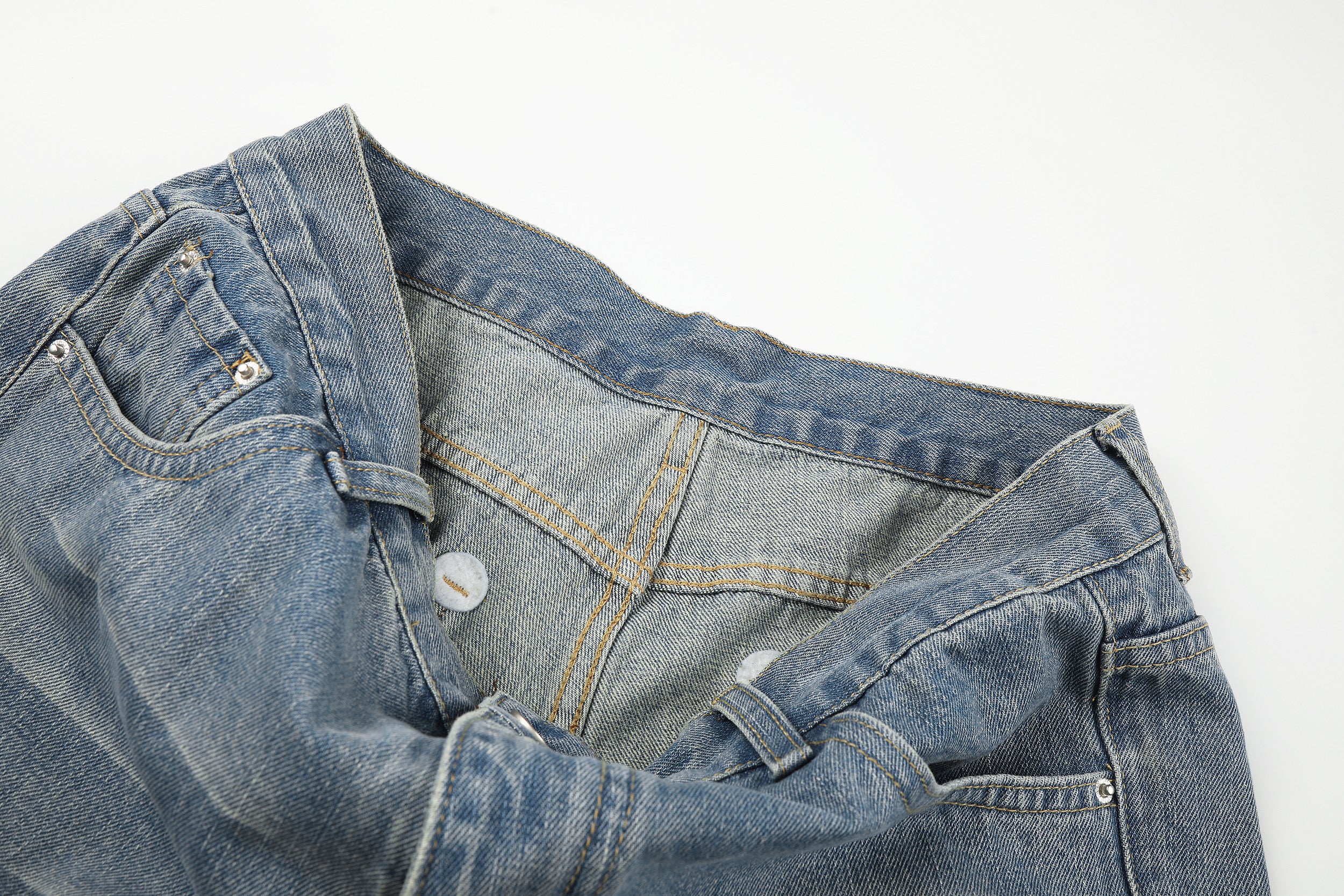 DONOTLOGO Urban Edge Collection | Unisex Relaxed Fit Denim Jeans | Bold Cat Whisker Seaming & Faded Wash Finish with Classic Cotton Denim Fabric