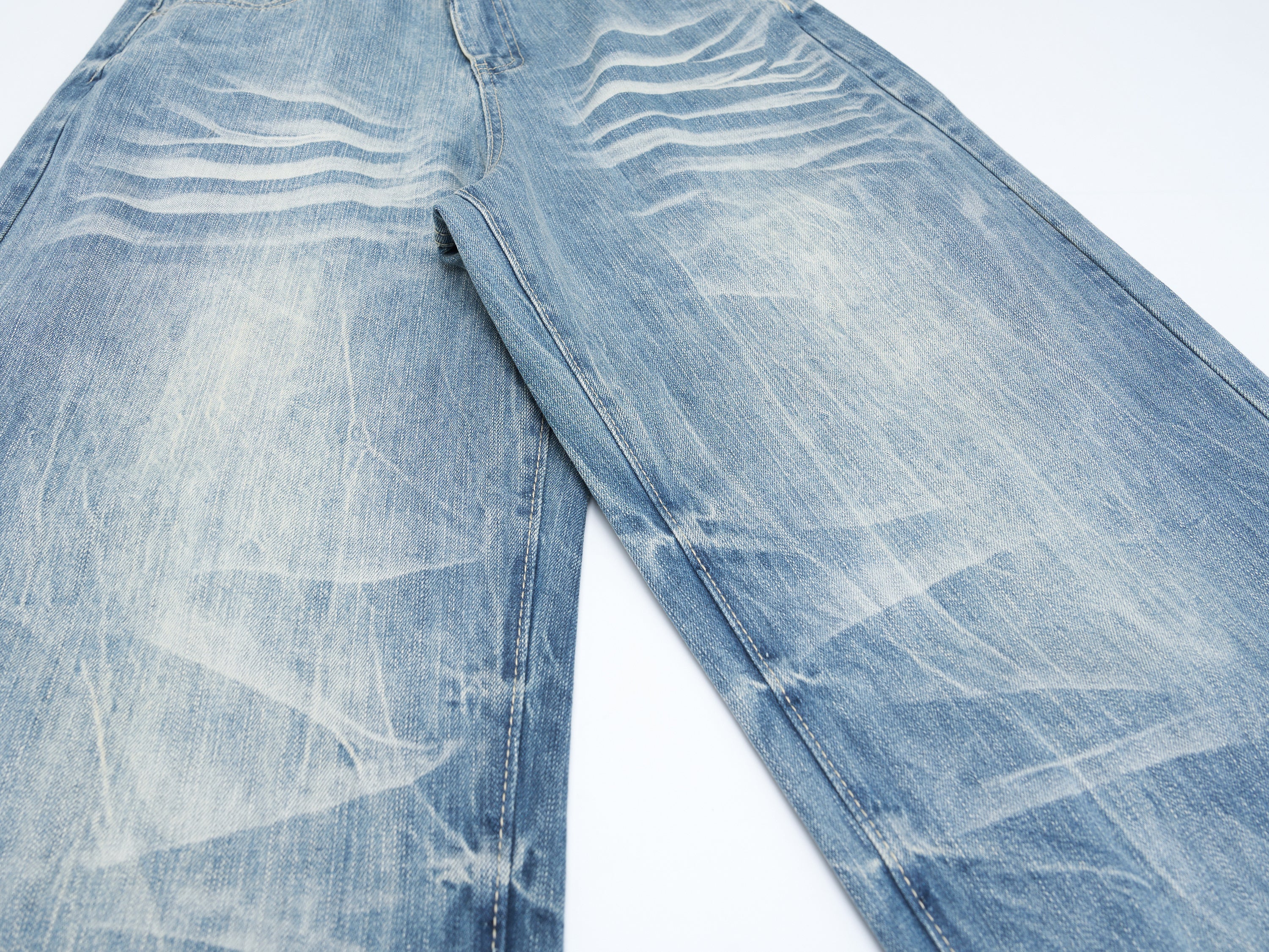 DONOTLOG Oversized Distressed Denim Jeans - Unisex Baggy Trousers with Raw Edge Rips & Whisker Effect - Edgy Streetwear Bottom with Wide Leg Silhouette