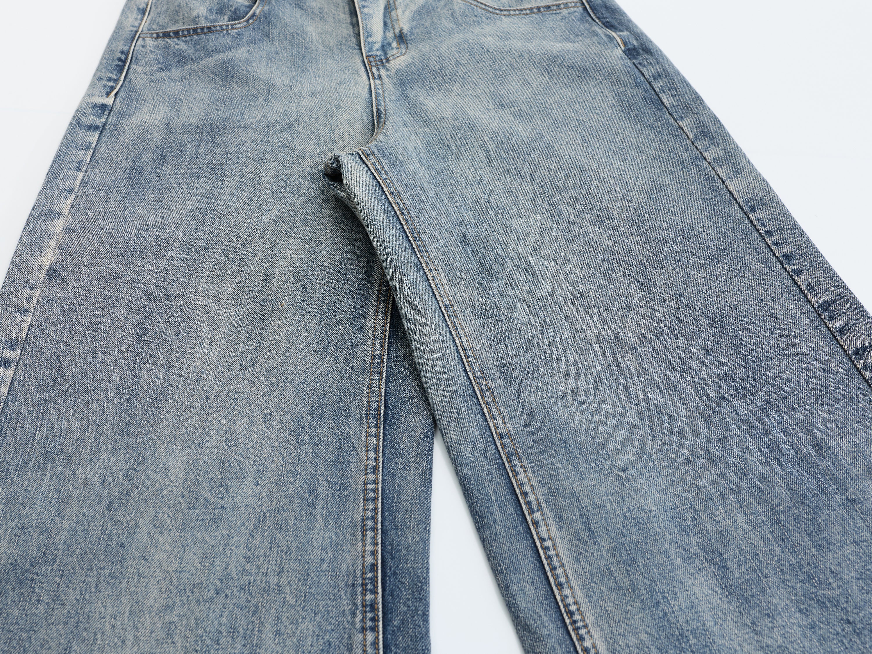 DONOTLOGO Oversized Vintage Washed Denim Jeans - Unisex Baggy Trousers with Distressed Fade - Edgy Streetwear Bottom with Wide Leg Silhouette & Raw Hem