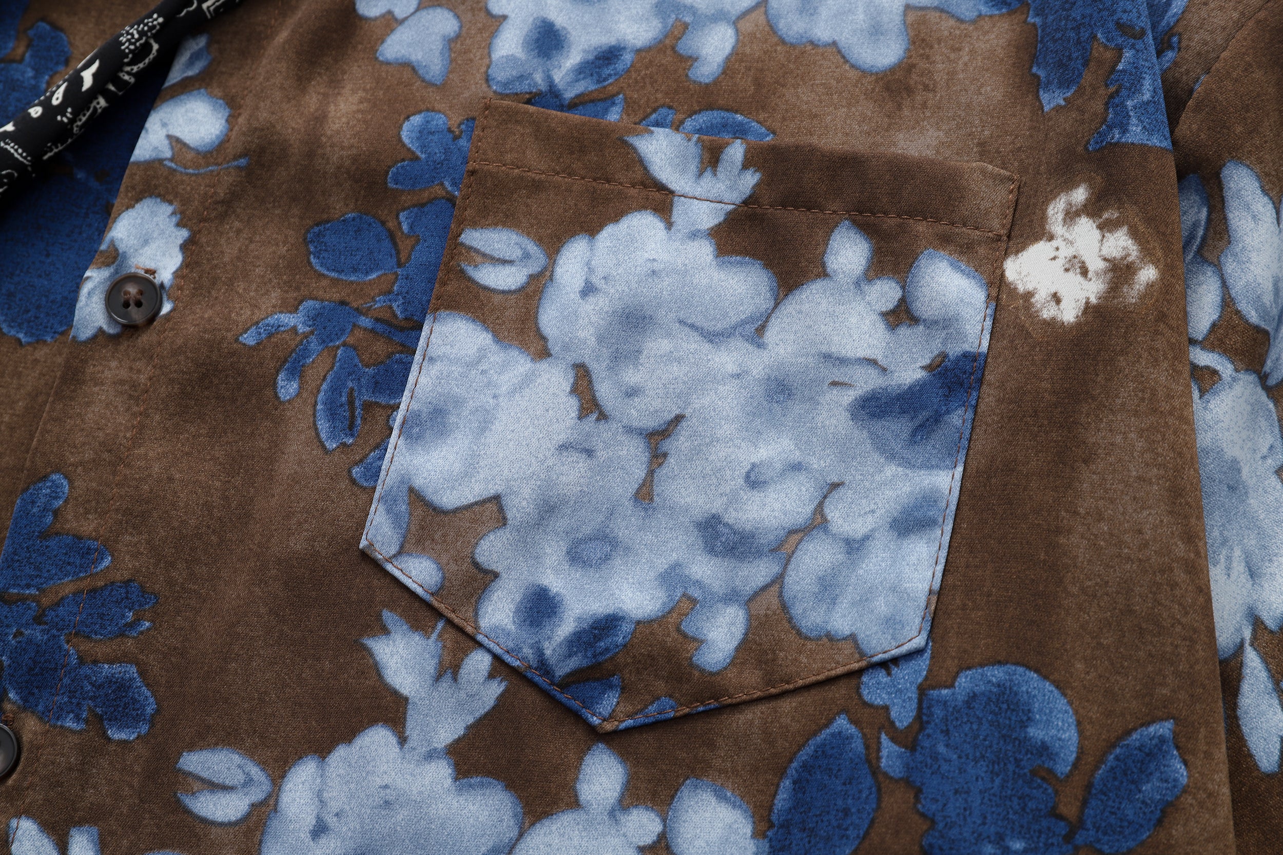 DONOTLOGO Artisan Bloom Collection | Unisex Oversized Graphic Floral Shirt | Vintage Aesthetic Boxy Fit Top with Decorative Neck Scarf