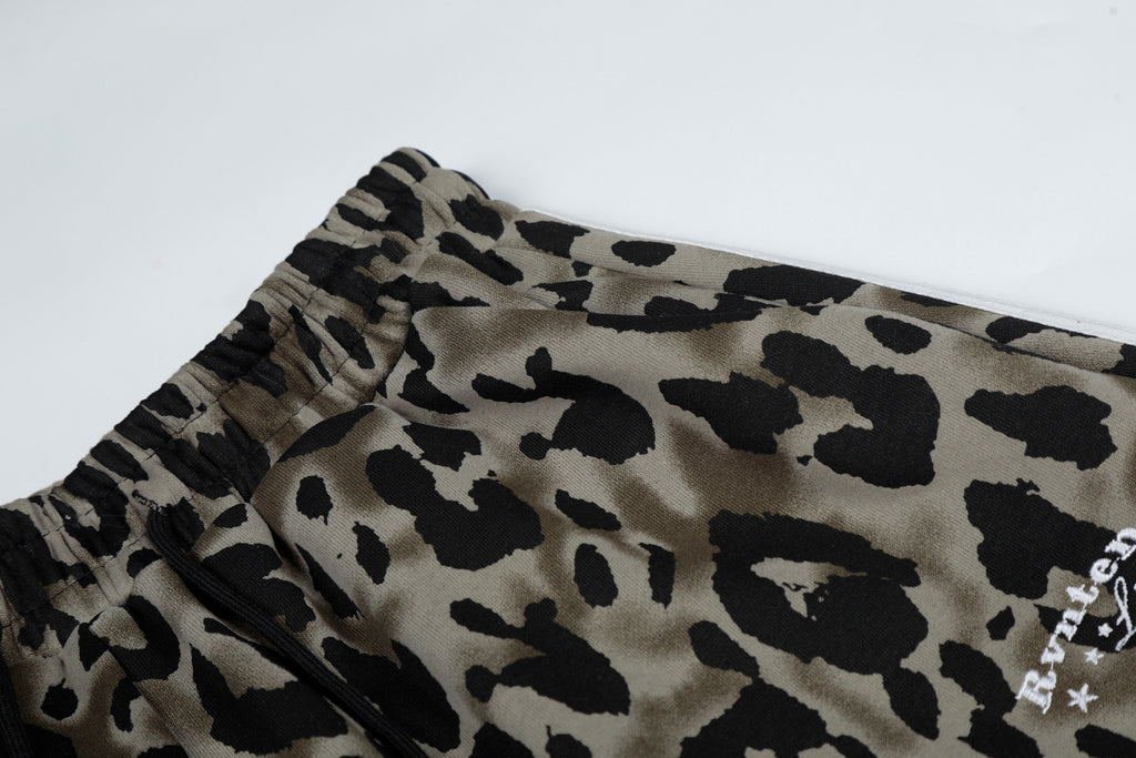 DONOTLOGO Urban Streetwear Collection | Unisex Relaxed Fit Sweatpants | Bold Leopard Motif & High-Waist Silhouette with Breathable Cotton Blend