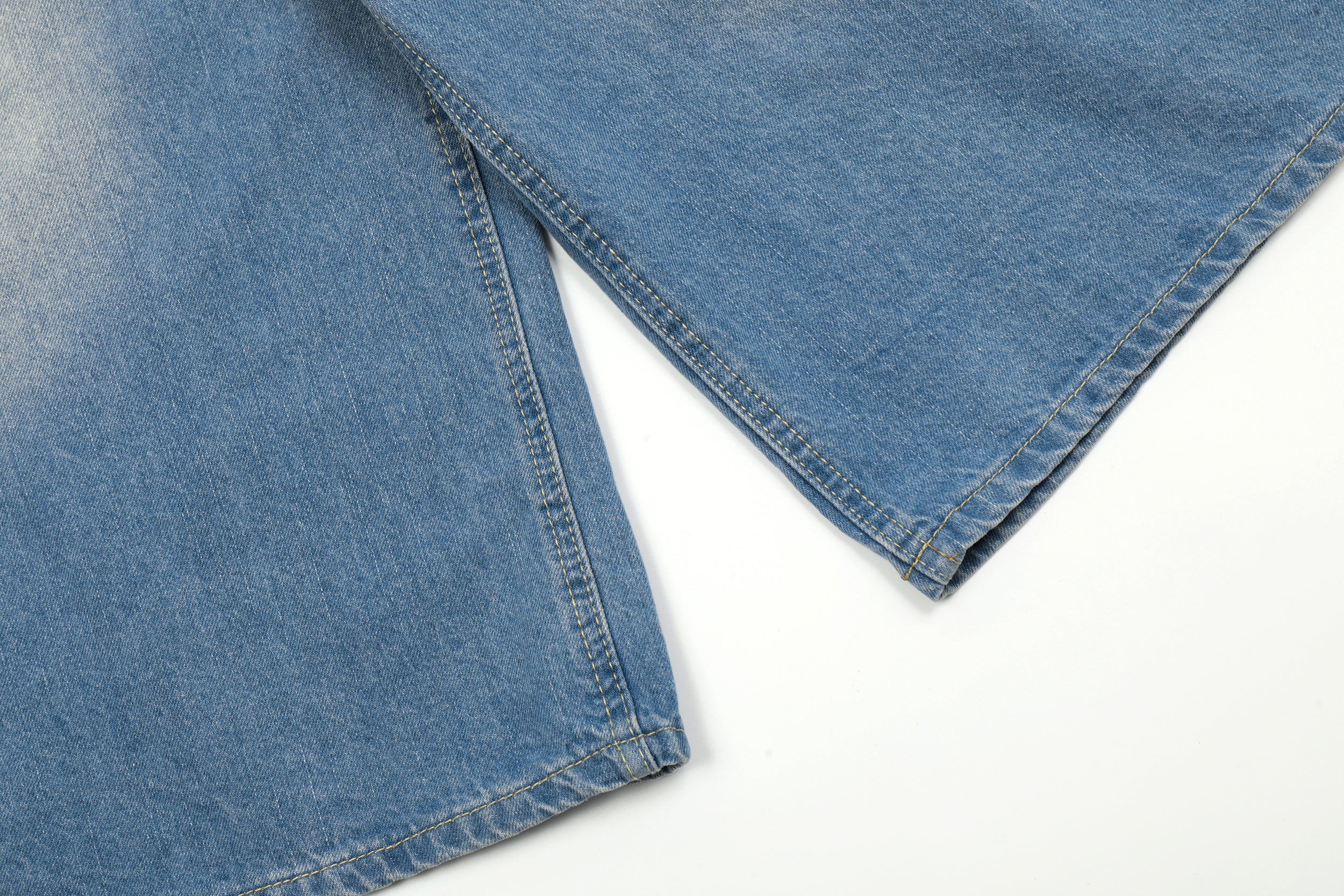 DONOTLOGO Vintage Washed Wide-Leg Denim Shorts | Unisex Baggy Capris | Retro American Style 7/8 Length Jeans