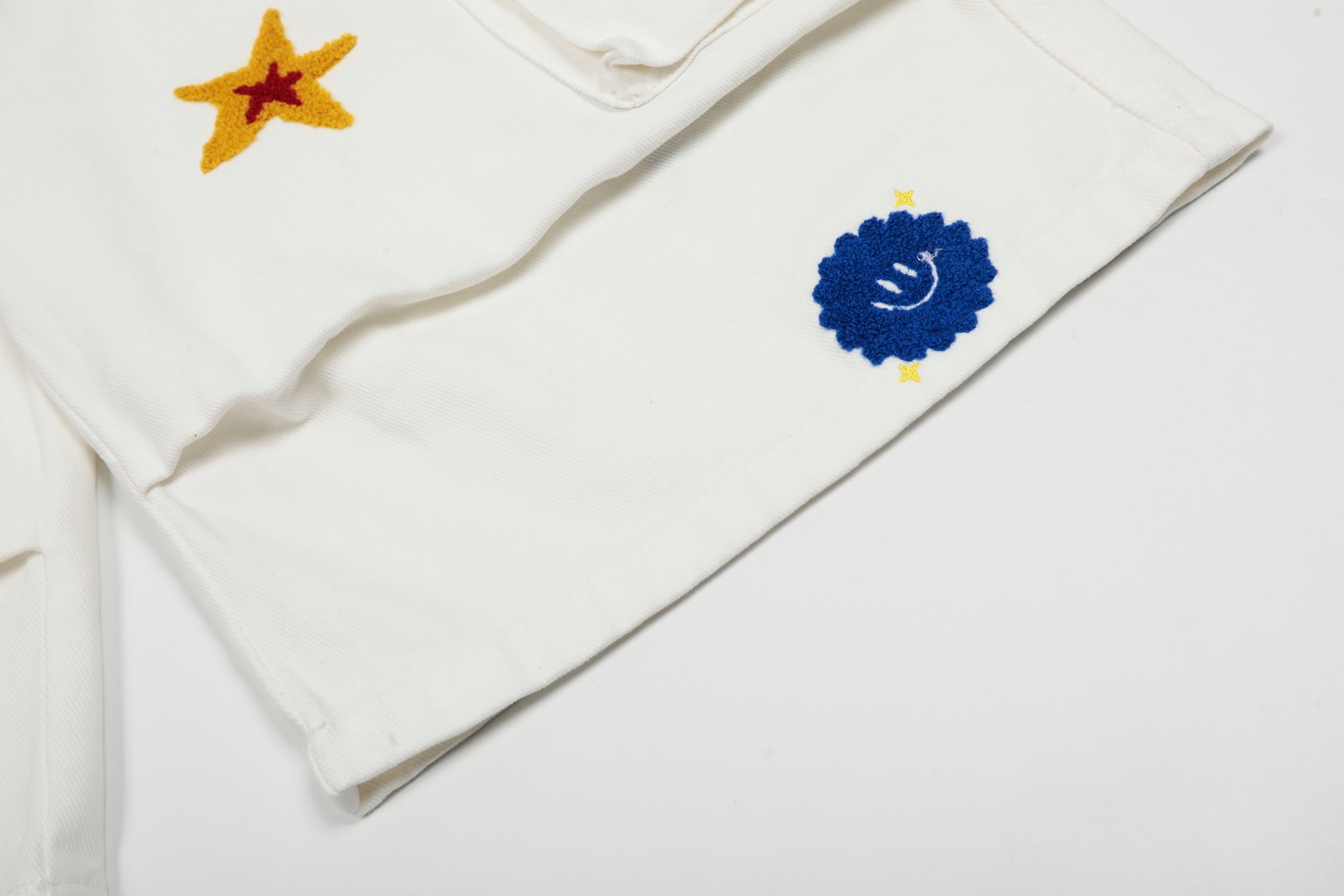 DONOTLOGO Unisex “Stay Childlike” Cargo Shorts | Star, Smiley & Puppy Patches | High-Waist, Multi-Pocket | Summer Streetwear Must-Have