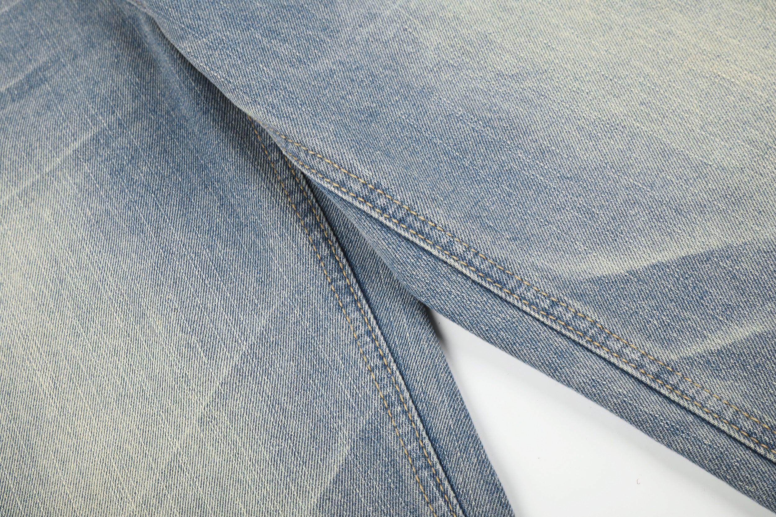 DONOTLOGO Urban Edge Collection | Unisex Relaxed Fit Denim Jeans | Bold Cat Whisker Seaming & Faded Wash Finish with Classic Cotton Denim Fabric