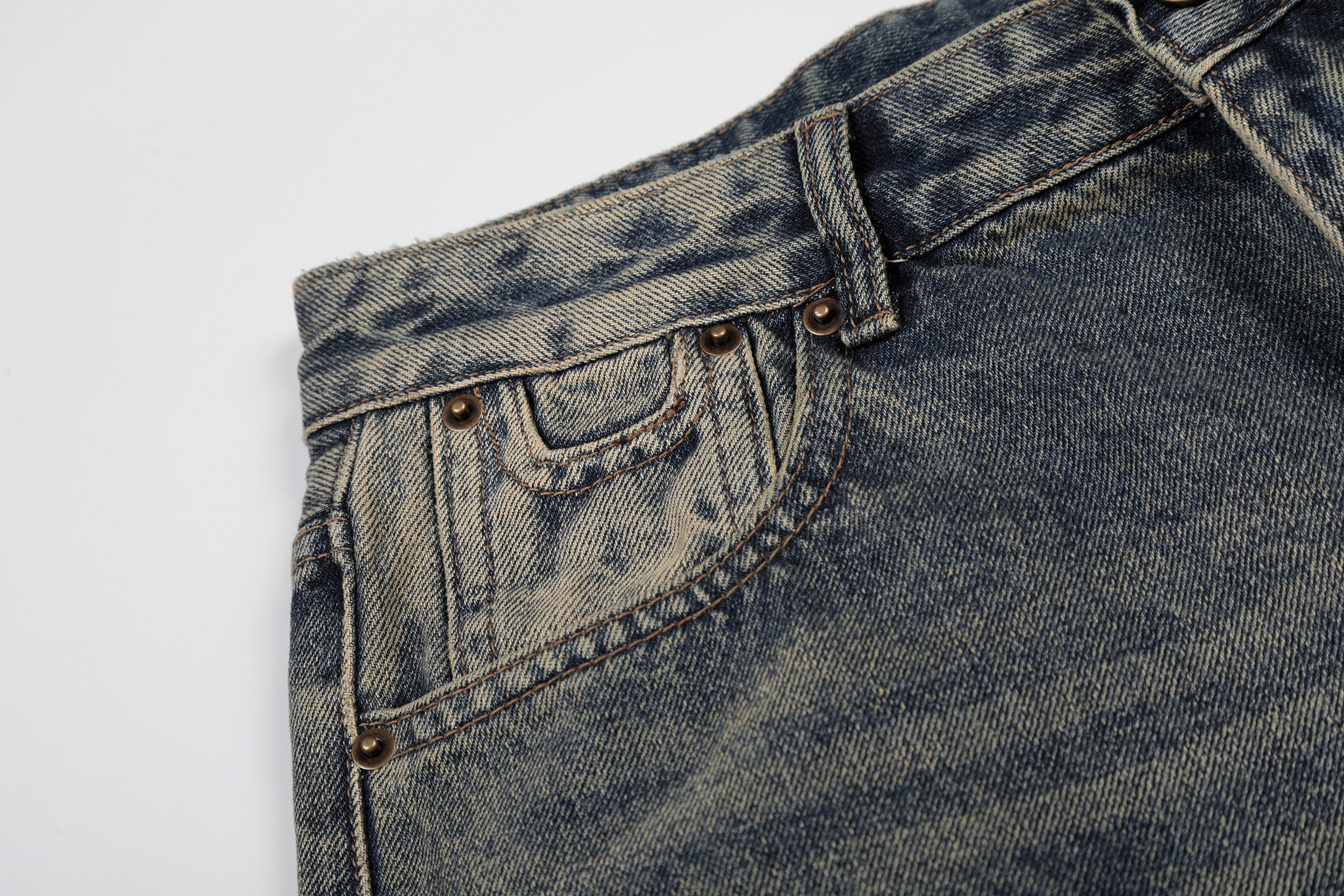 DONOTLOGO Vintage Denim Revival Collection | Unisex Relaxed Fit Washed Cropped Pants | Bold Contrast Stitching & Belt Loop Detail with Vintage Wash Finish