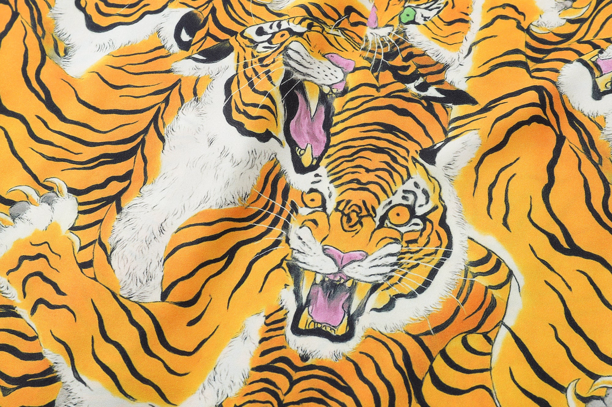 DONOTLOGO Roaring Tiger Head Cuban Collar Shirt | Vintage Style | All-Over Tiger Print | Relaxed Fit, Slimming