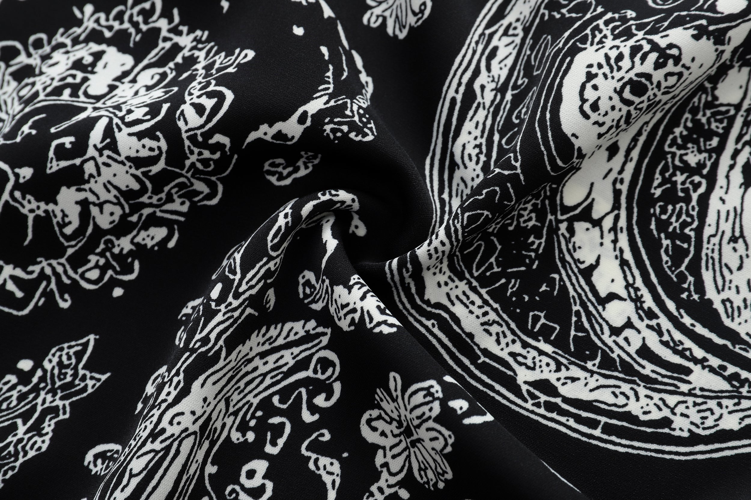 DONOTLOGO Urban Nomad Collection | Unisex Oversized Graphic Paisley Shirt | Vintage Aesthetic Boxy Fit Top with Decorative Neck Cord