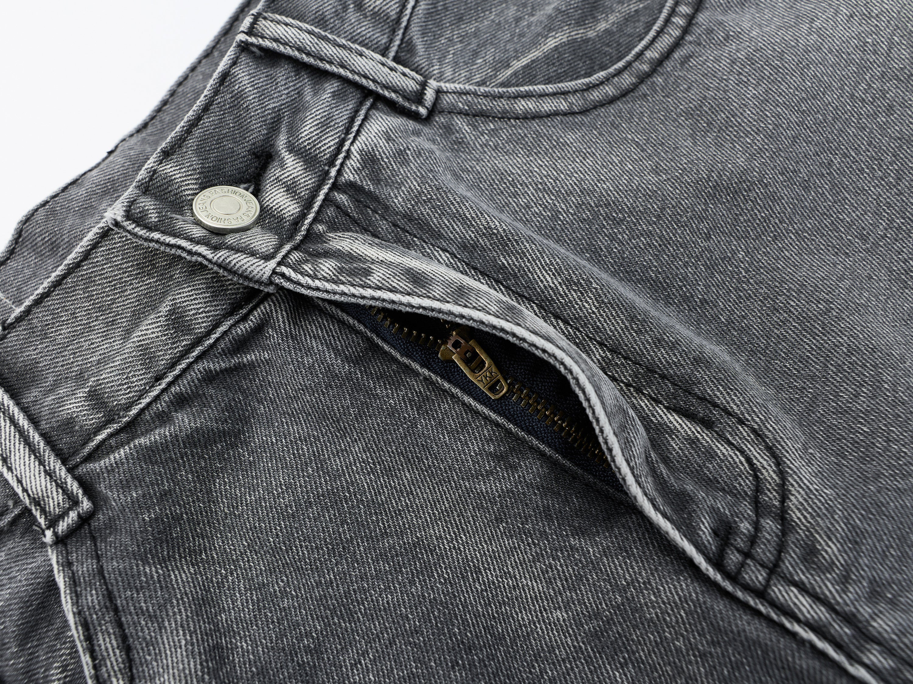 DONOTLOGO Oversized Grey Wash Denim Jeans - Unisex Baggy Trousers with Asymmetrical Seam Design - Edgy Streetwear Bottom with Wide Leg Silhouette & Raw Hem