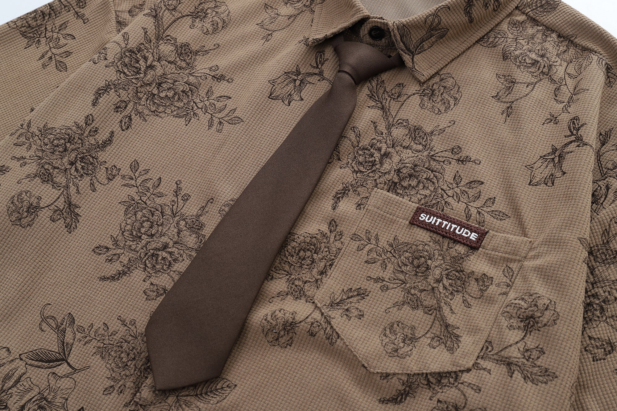 nisex Floral Graphic Tee