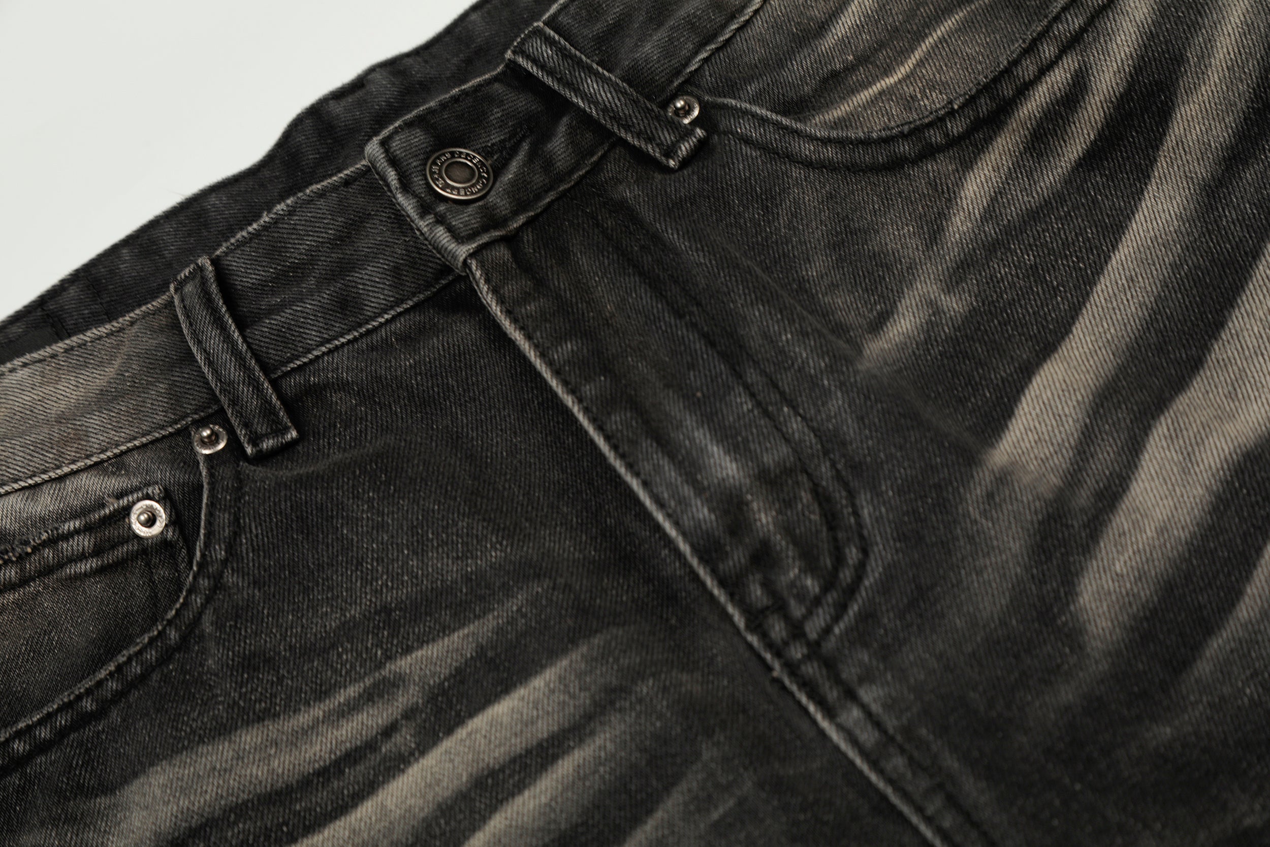 DONOTLOGO Urban Heritage Collection | Unisex Oversized Cat Whisker Denim | Retro Aesthetic High-Rise Wide-Leg Bottoms with Authentic Fade Detail