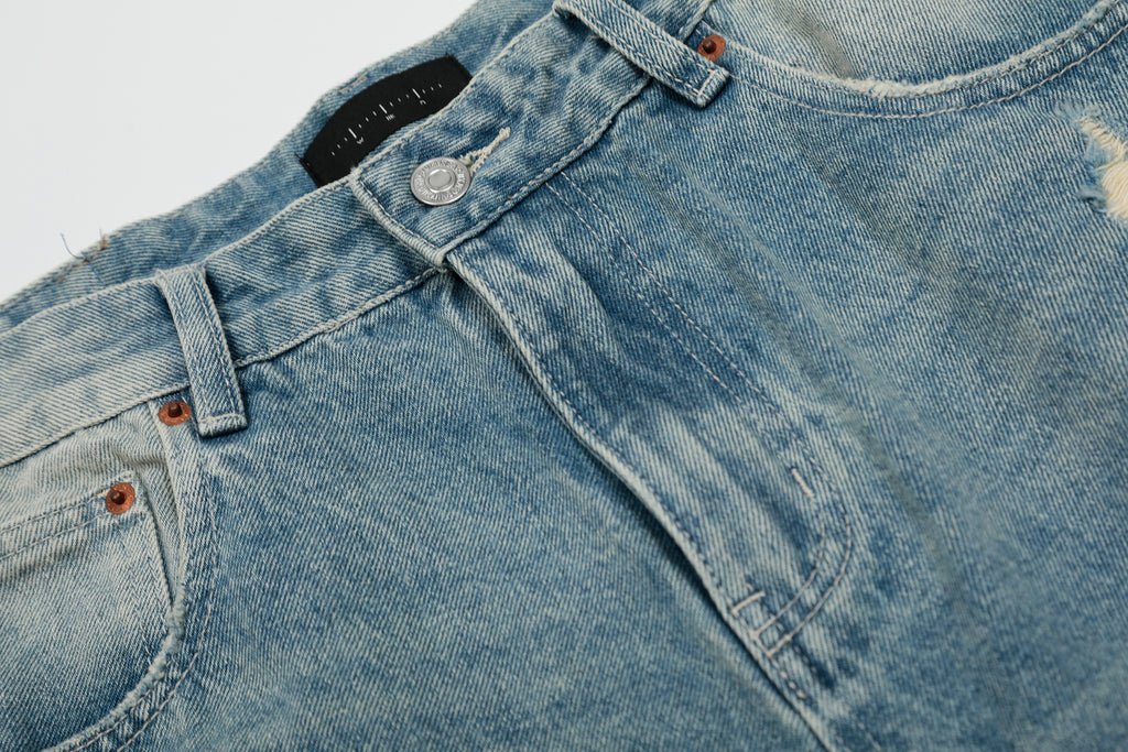 DONOTLOGO Urban Heritage Collection | Unisex Oversized Cropped Denim | Retro Aesthetic High-Rise Wide-Leg Bottoms with Authentic Fade Detail