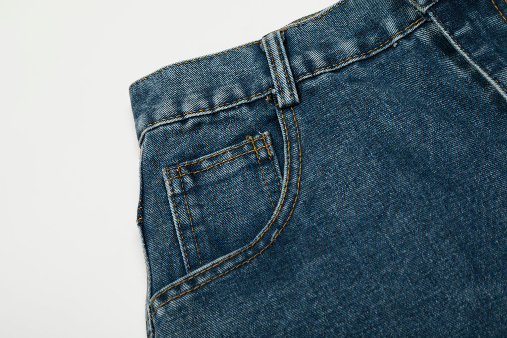 DONOTLOGO ：Urban Streetwear Collection | Unisex Relaxed Silhouette Jeans | Bold Plaid & Number Motif & Soft Denim Fabric