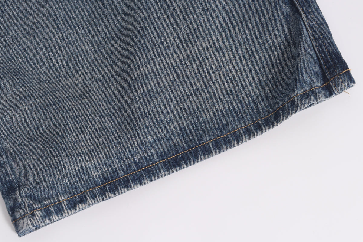DONOTLOGO Deconstructed Streetwear Aesthetic | Unisex Oversized Baggy Jeans | Vintage Wash with Star Pendant & Frayed Pocket Details