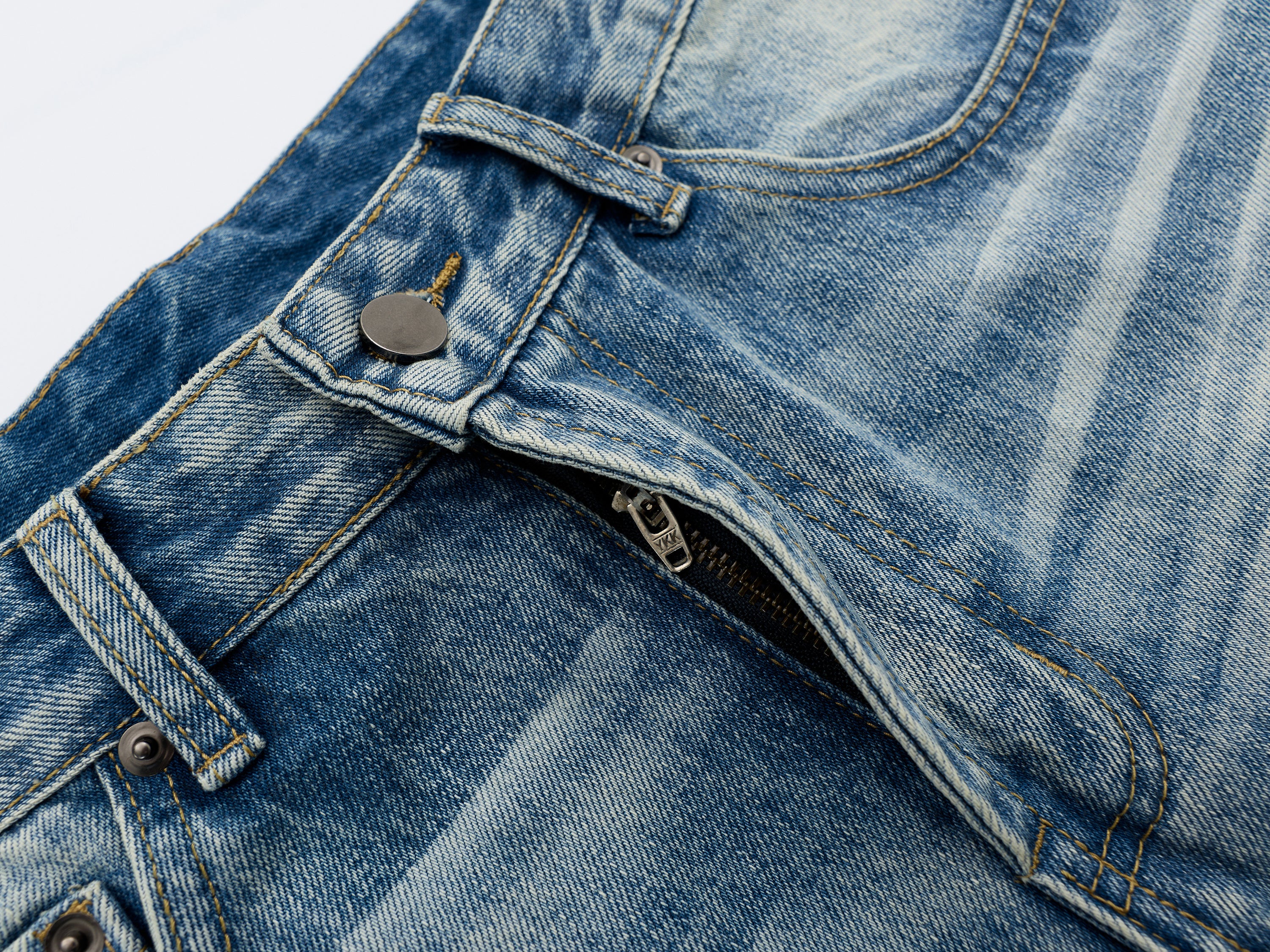 DONOTLOGO Oversized Light Wash Denim Jeans - Unisex Baggy Trousers with Distressed Whisker Effect - Edgy Streetwear Bottom with Wide Leg Silhouette & Raw Hem