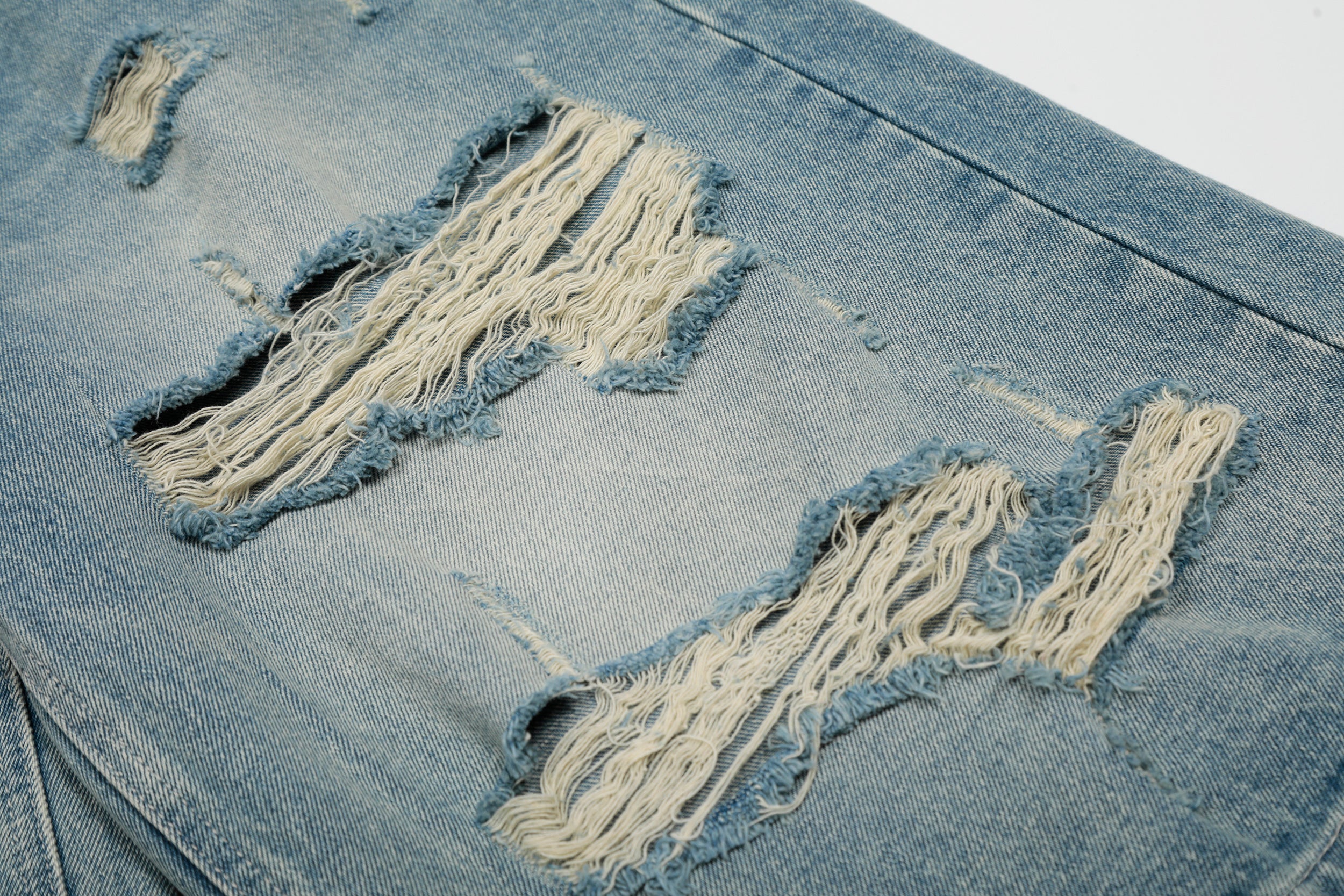DONOTLOGO Urban Heritage Collection | Unisex Oversized Cropped Denim | Retro Aesthetic High-Rise Wide-Leg Bottoms with Authentic Fade Detail