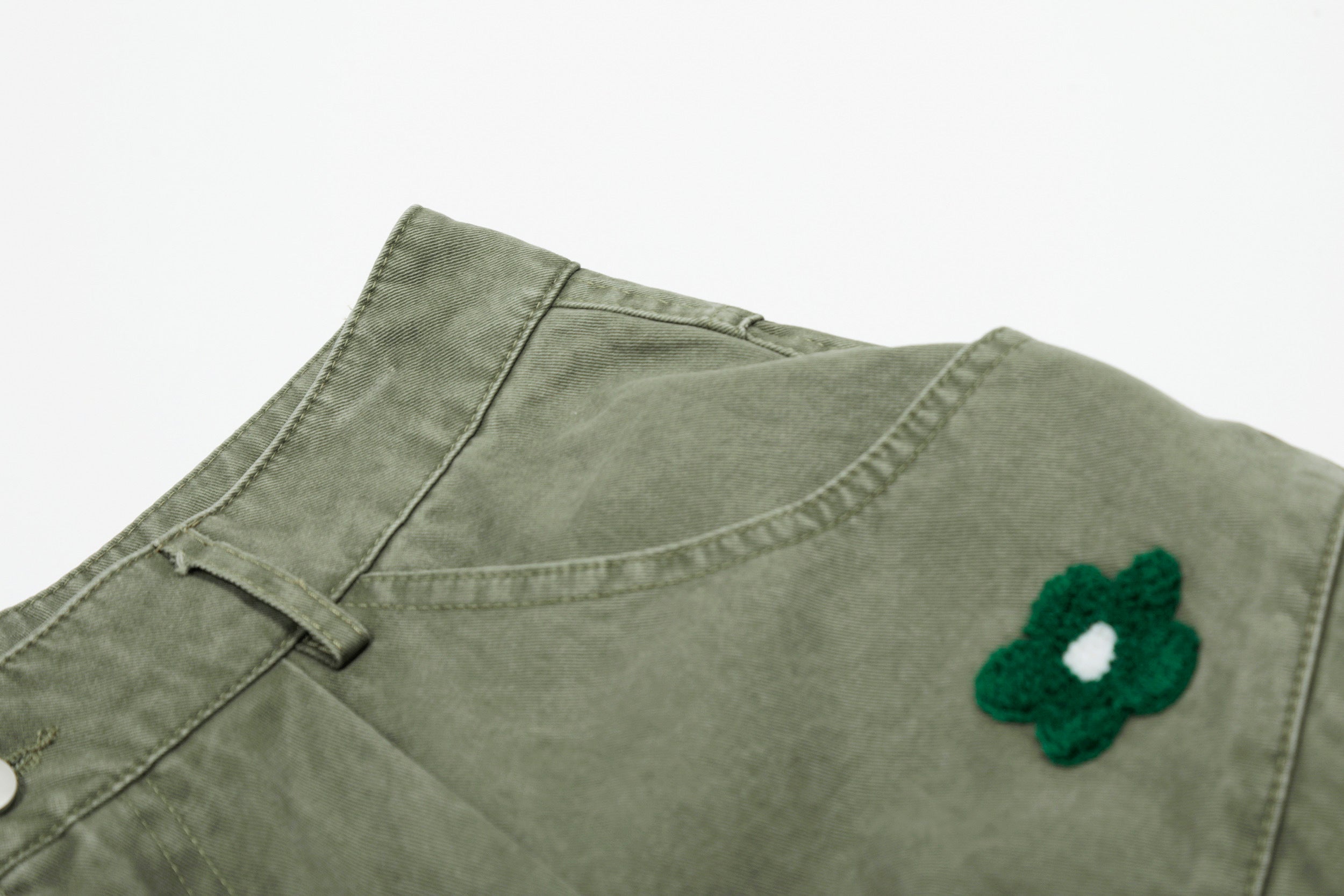 Unisex Multi-Pocket Floral Embroidered Cargo Pants