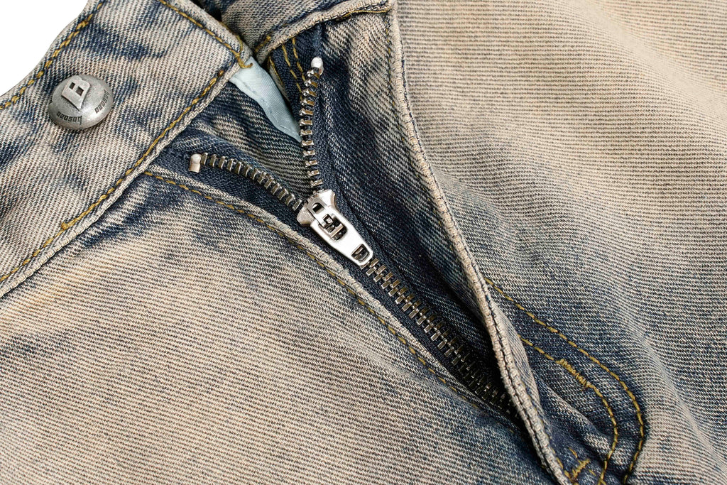 DONOTLOGO "Arc Seam" Distressed Denim - American High Street Baggy Jeans with Contrast Wash & Bandana Belt - Oversized Wide Leg Trousers