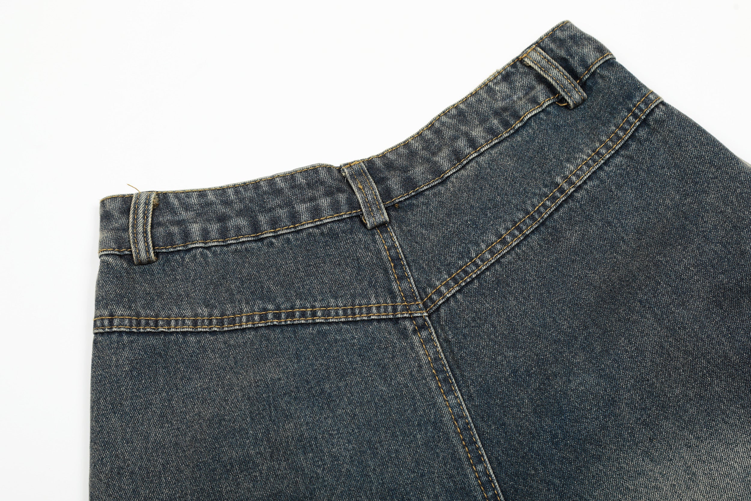 Unisex Vintage Washed Distressed Multi-Pocket Denim Jeans