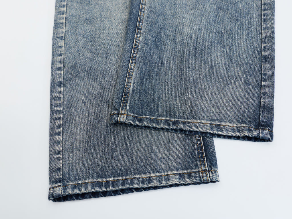DONOTLOGO Oversized Vintage Washed Denim Jeans - Unisex Baggy Trousers with Distressed Fade - Edgy Streetwear Bottom with Wide Leg Silhouette & Raw Hem