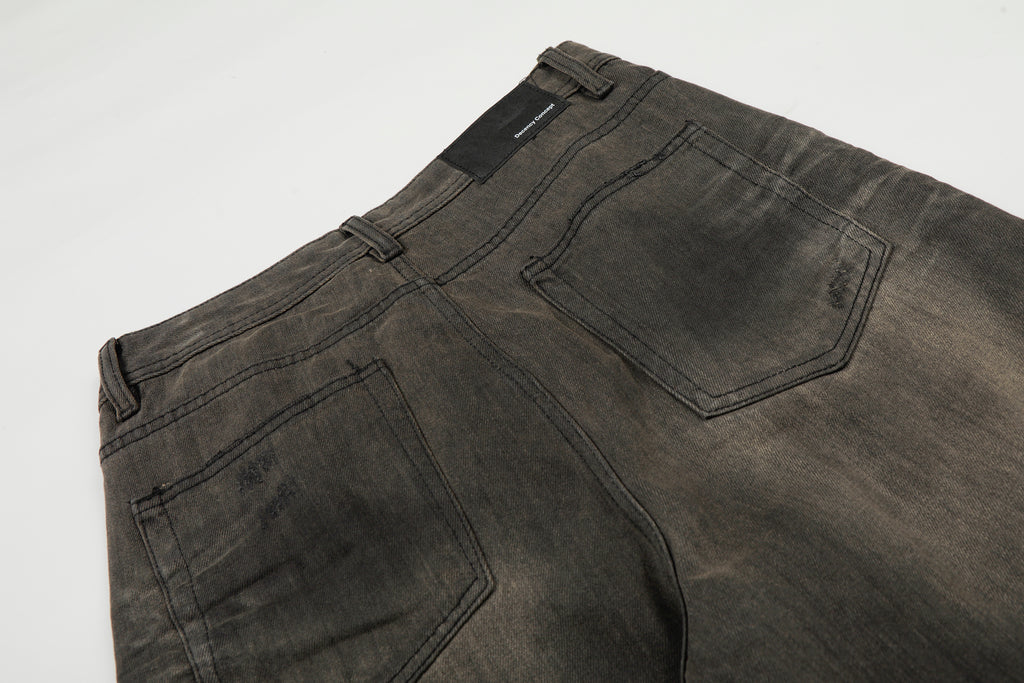 DONOTLOGO Urban Heritage Collection | Unisex Oversized Oil-Washed Denim | Retro Aesthetic High-Rise Wide-Leg Bottoms with Authentic 3D Pleat Detail 设计亮点：