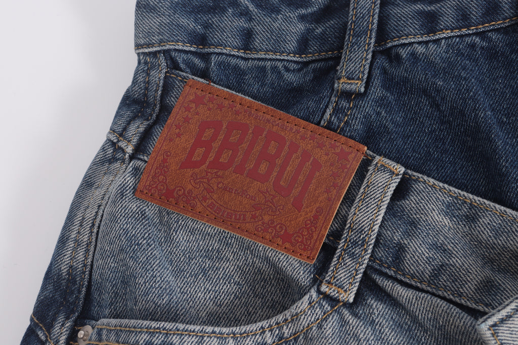 DONOTLOGO Deconstructed Streetwear Aesthetic | Unisex Oversized Baggy Jeans | Vintage Wash with Star Pendant & Frayed Pocket Details