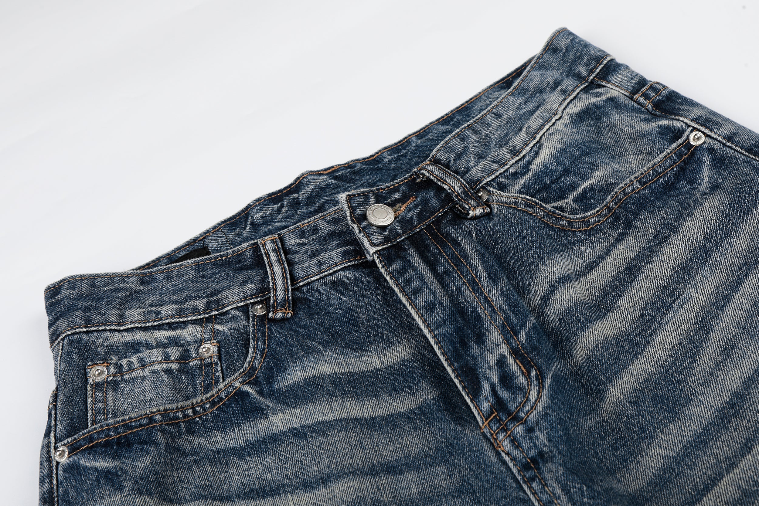 DONOTLOGO Urban Heritage Collection | Unisex Oversized Cat Whisker Ripped Denim | Retro Aesthetic High-Rise Wide-Leg Bottoms with Authentic Fade Detail