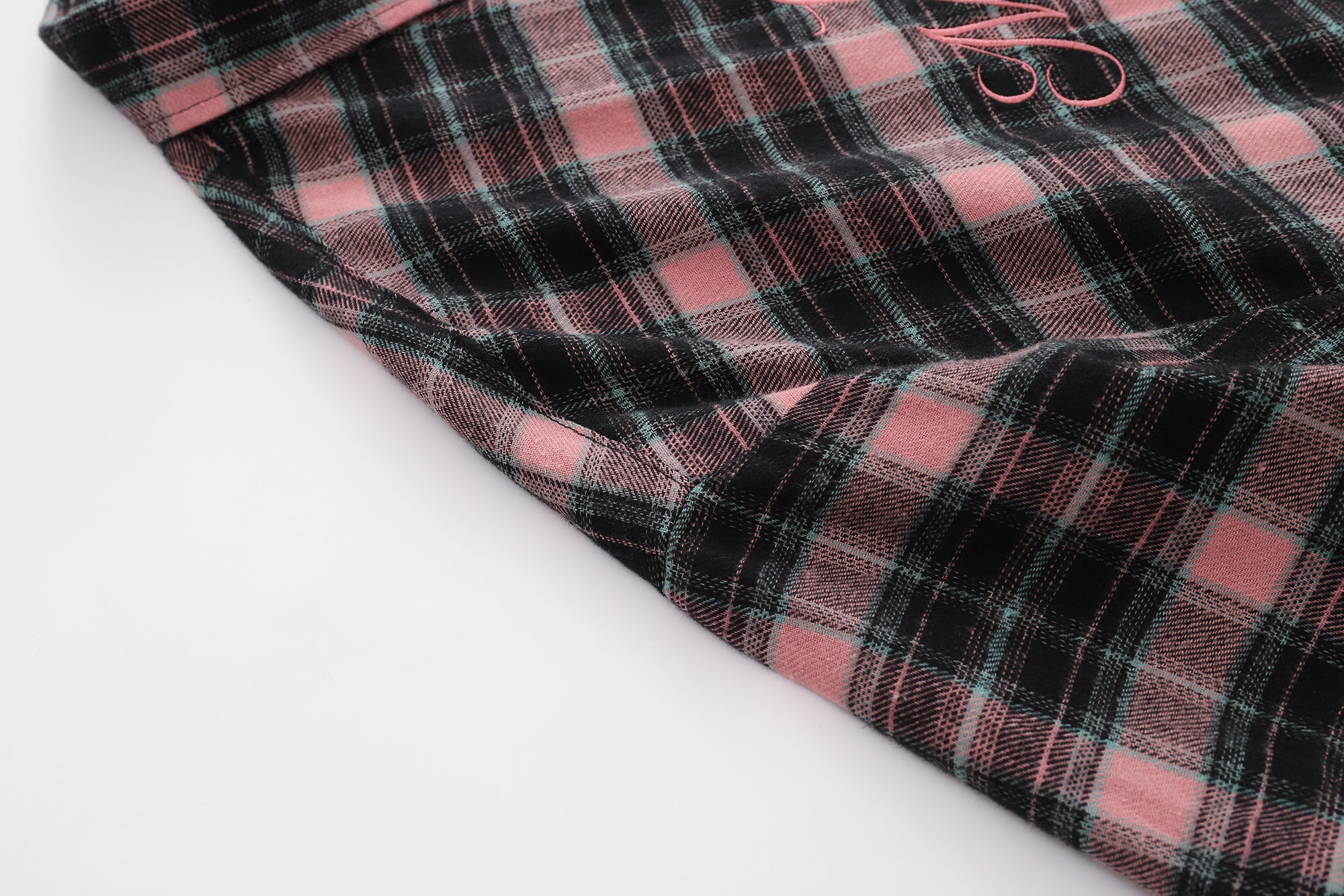 DONOTLOGO Unisex Pink Black Plaid Shirt | Embroidered Detail, Loose Fit | Casual Summer Essential