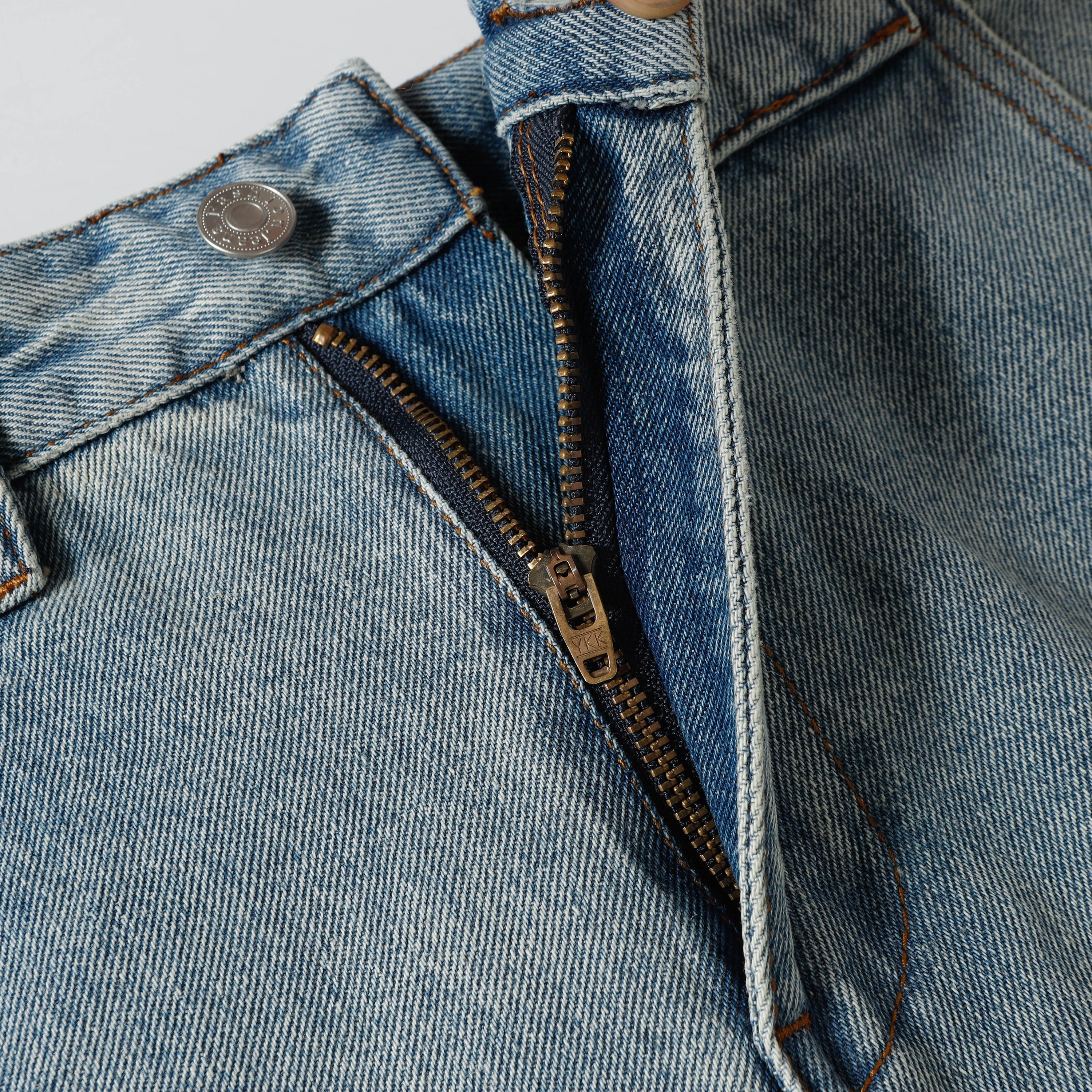 Unisex Barrel-Leg Denim Jeans