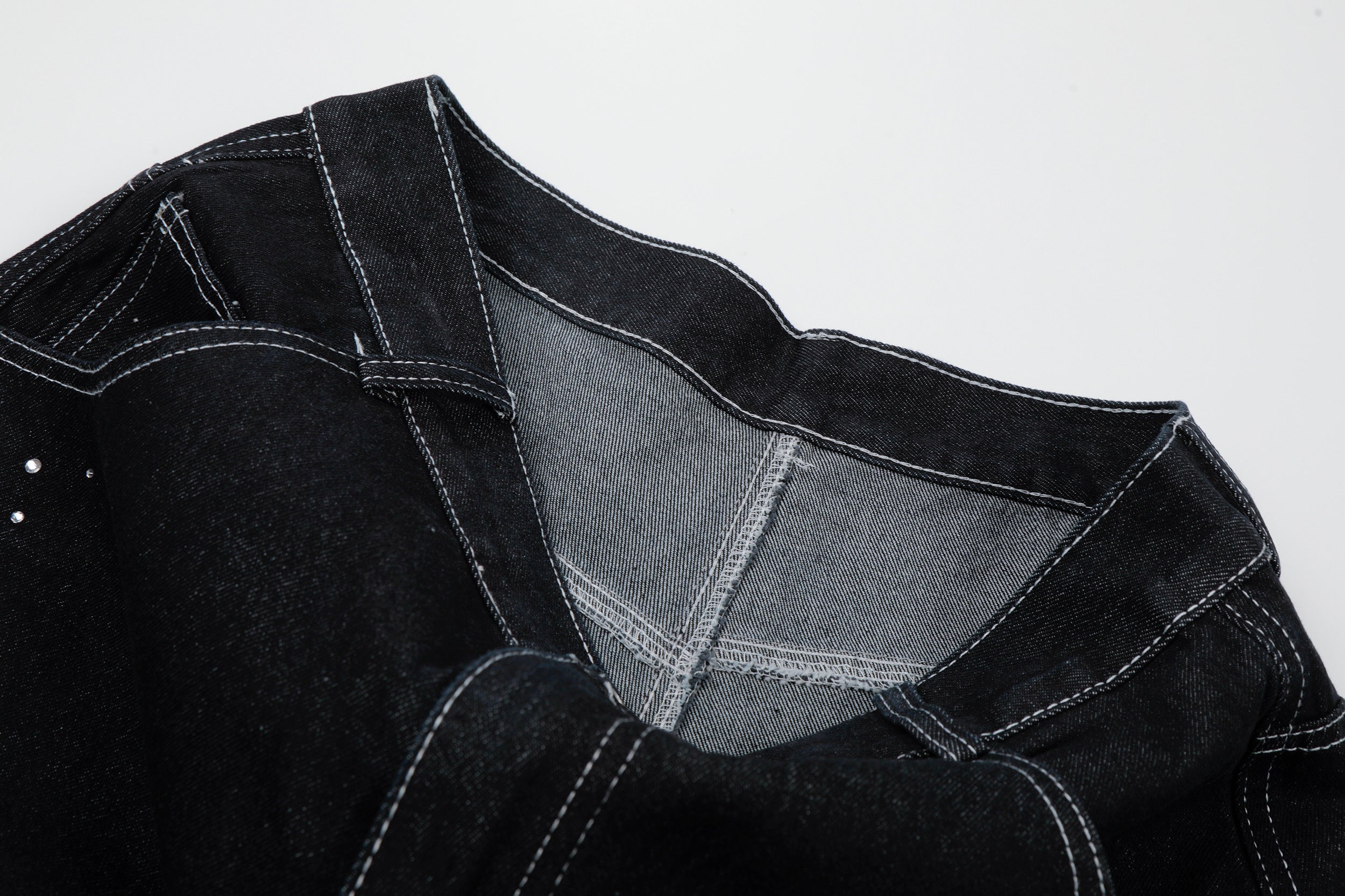 Unisex Street Style Rhinestone Distressed Washed Denim Jeans