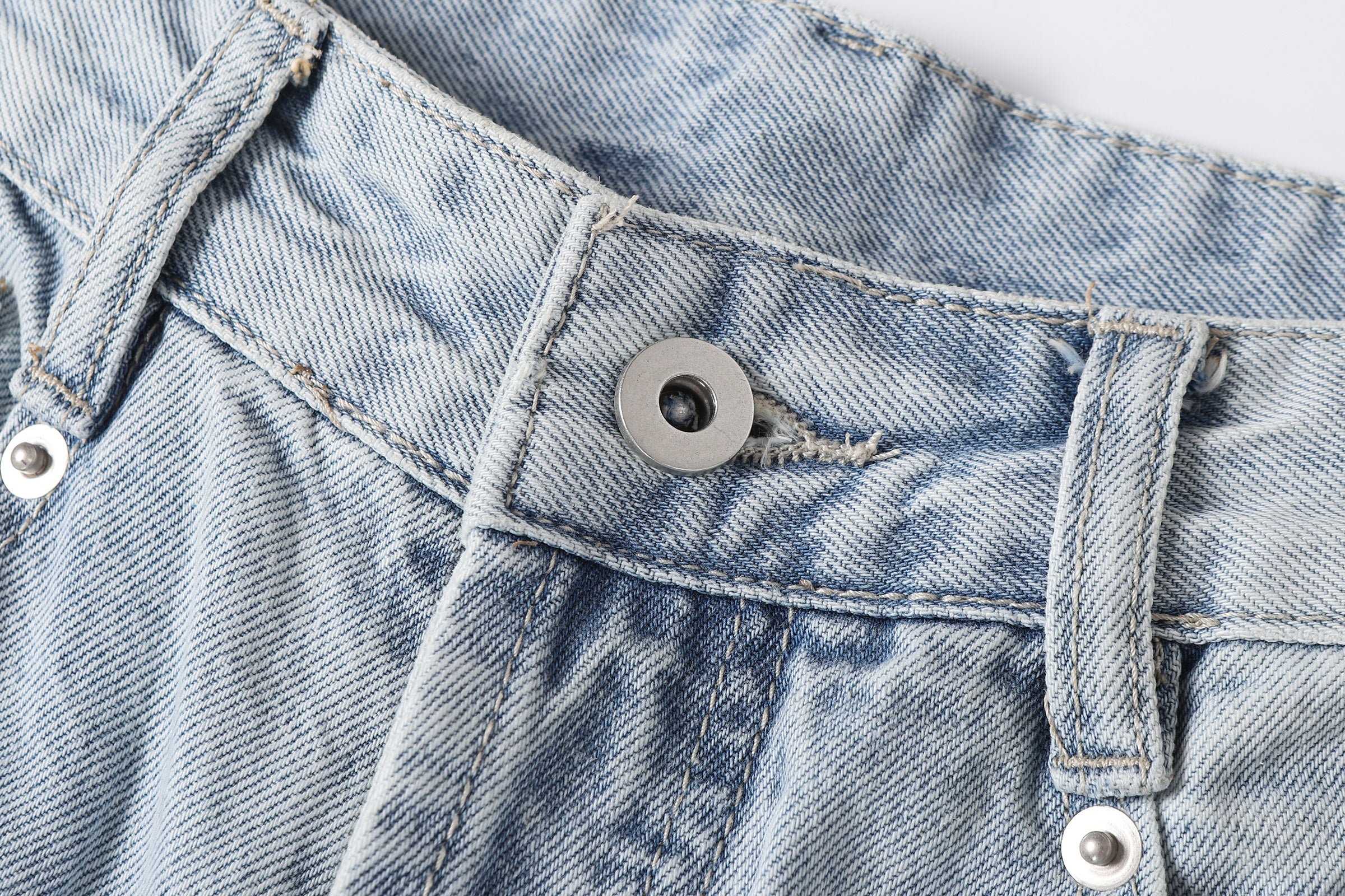 DONOTLOGO Retro Blue Baggy Denim Pants | Unisex Y2K Wide Leg Trousers with Natural Whiskering & Fade | High Street Relaxed Fit Bottoms