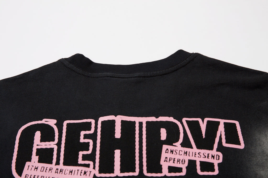 DONOTLOGO Bold Pink & Black Gradient Graphic Tee | Unisex Y2K Oversized Streetwear Top | Retro Anime Style Summer Shirt