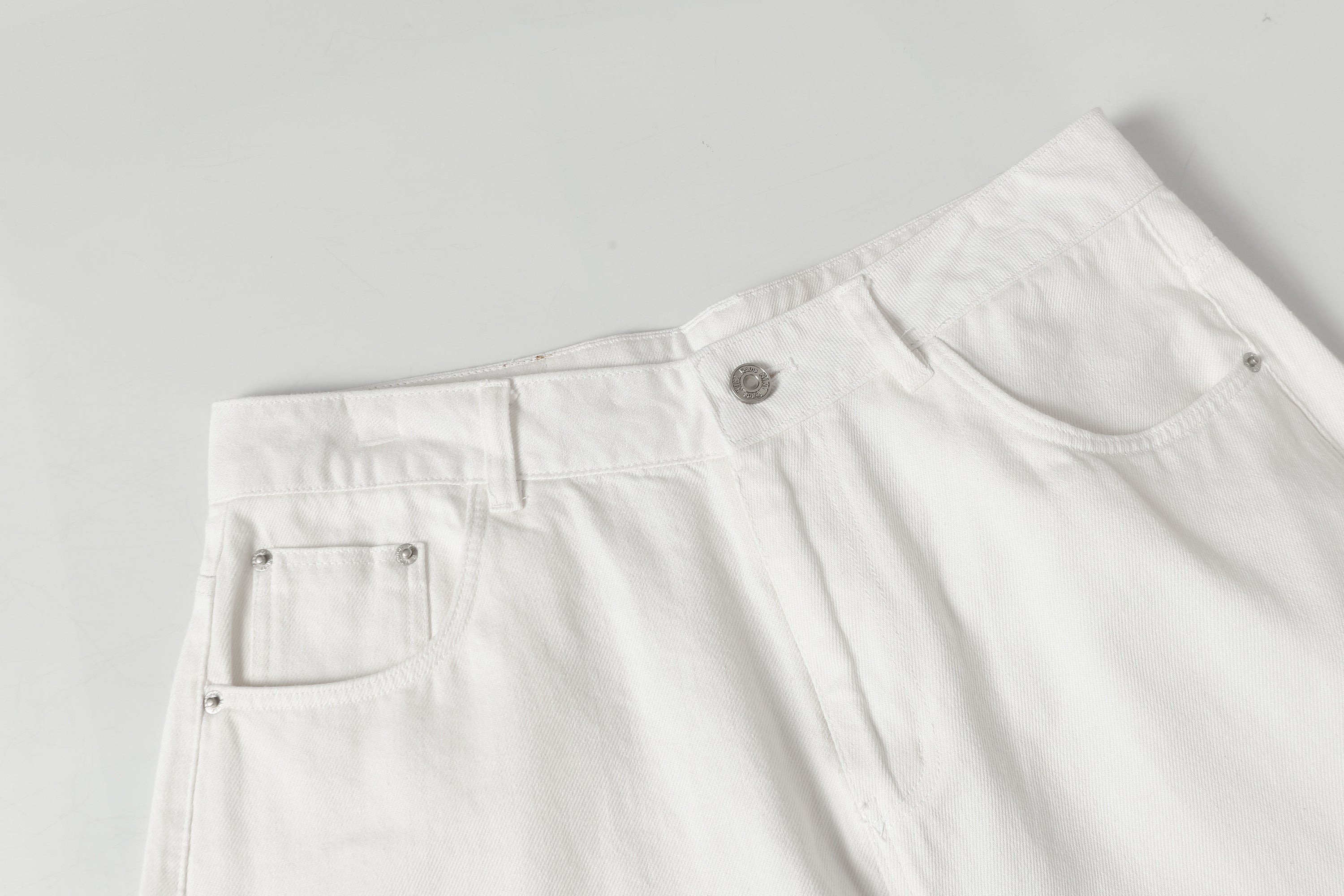 DONOTLOGO Urban Minimalist Collection | Unisex Relaxed Fit Denim Shorts | Clean White Silhouette & Leather Patch Detail with Breathable Cotton Fabric