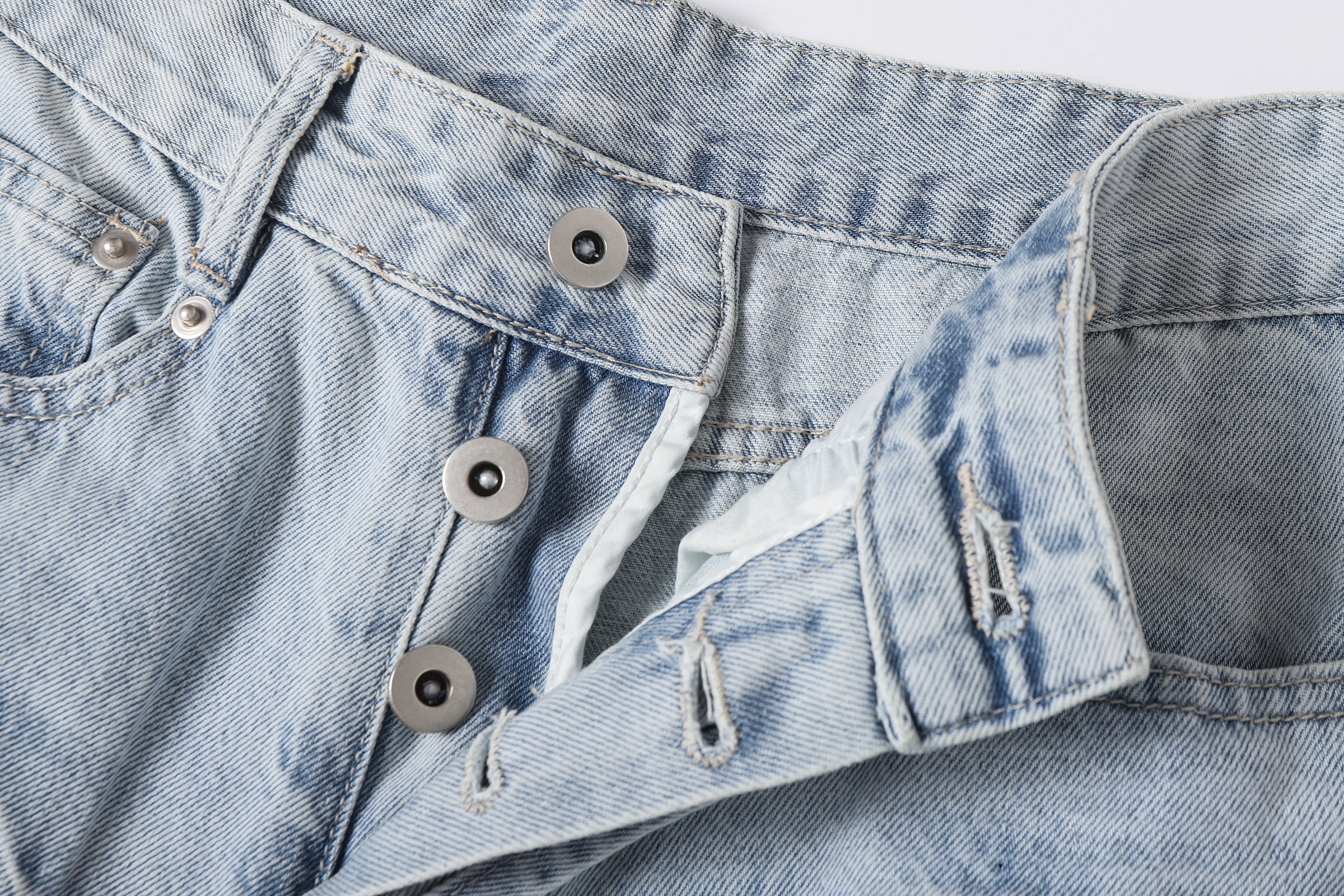 DONOTLOGO Retro Blue Baggy Denim Pants | Unisex Y2K Wide Leg Trousers with Natural Whiskering & Fade | High Street Relaxed Fit Bottoms