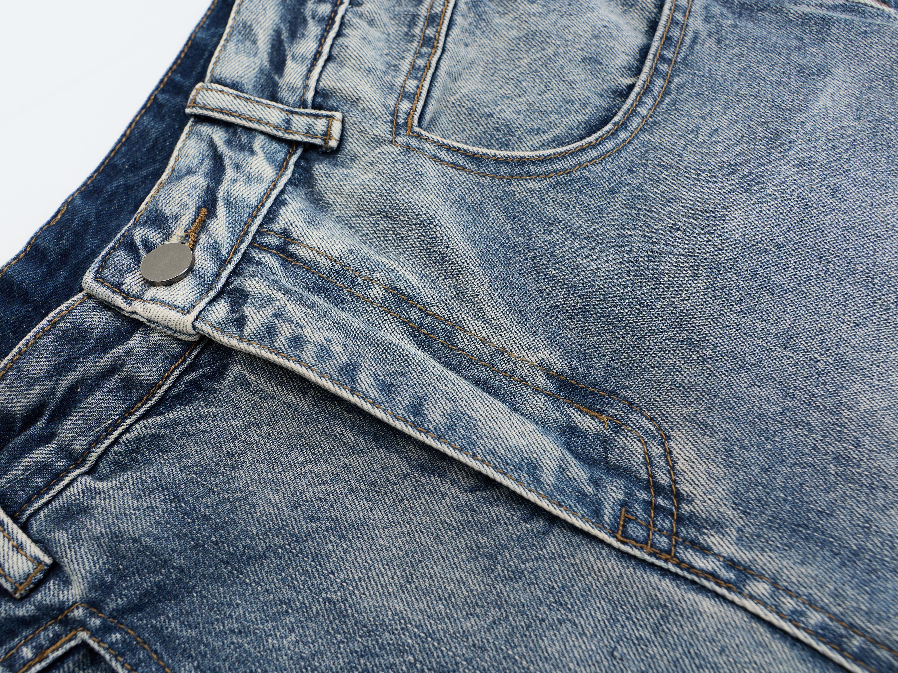 DONOTLOGO Oversized Vintage Washed Denim Jeans - Unisex Baggy Trousers with Distressed Fade - Edgy Streetwear Bottom with Wide Leg Silhouette & Raw Hem