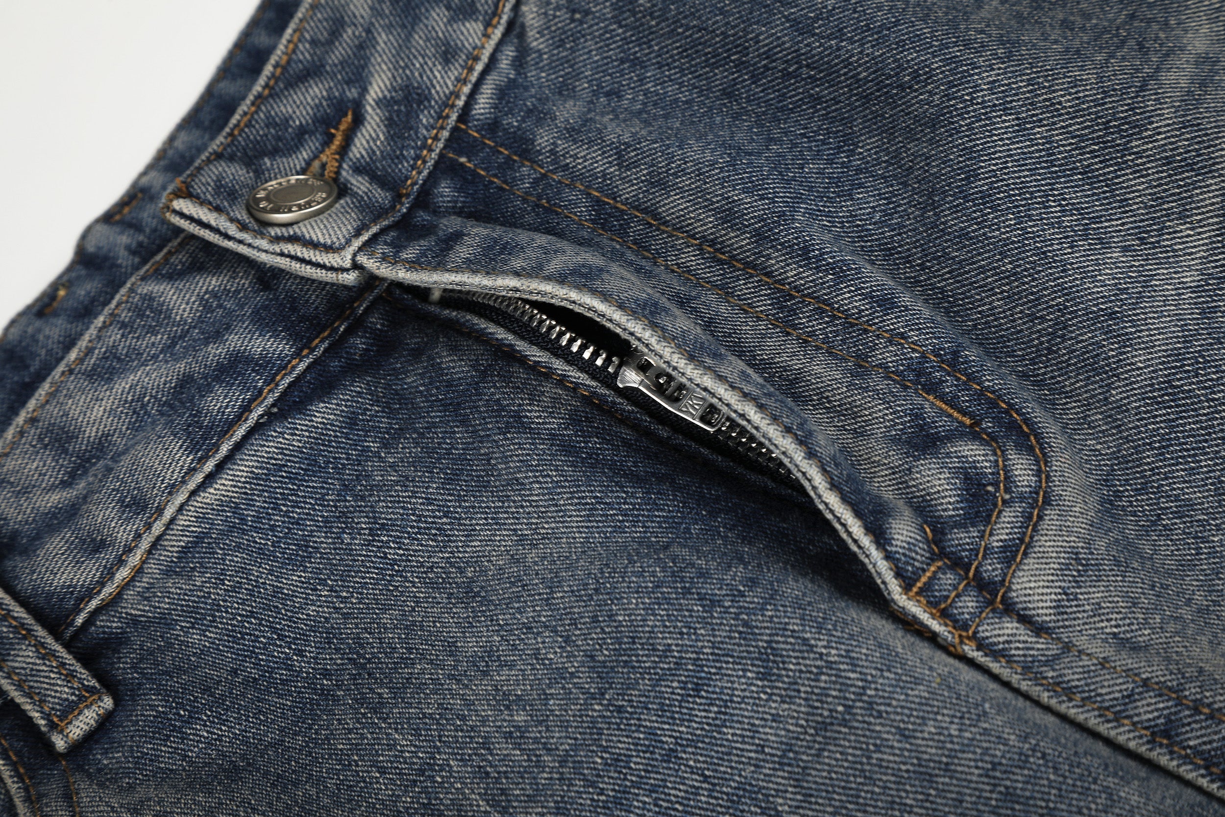 DONOTLOGO Urban Edge Collection | Unisex Relaxed Fit Denim Jeans | Bold Cat Whisker Seaming & Faded Wash Finish with Classic Cotton Denim Fabric