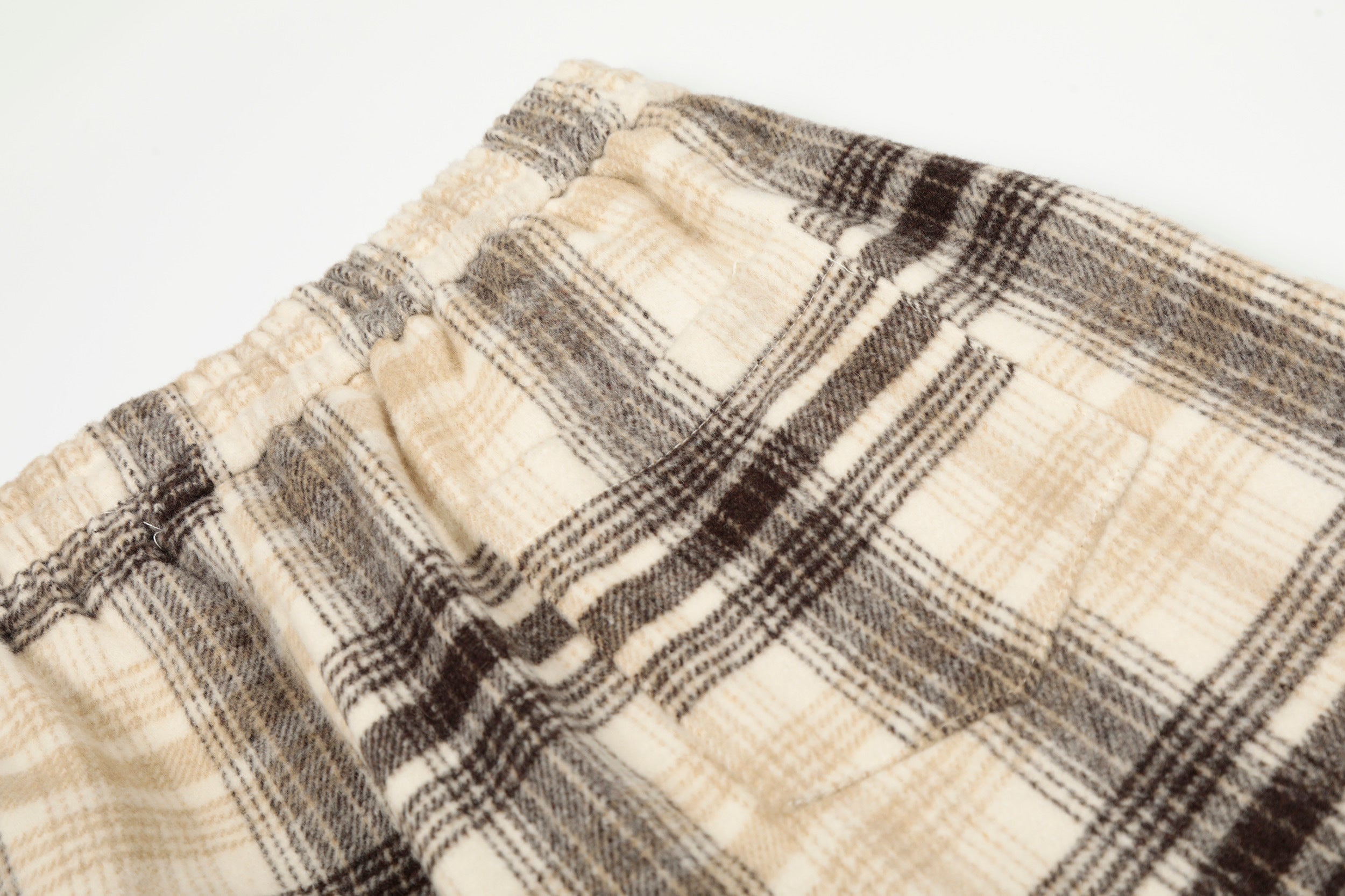 DONOTLOGO Unisex Vintage Plaid Wide-Leg Pants | Curved Fit, Drawstring Waist | Embroidered Detail | Casual Streetwear Must-Have