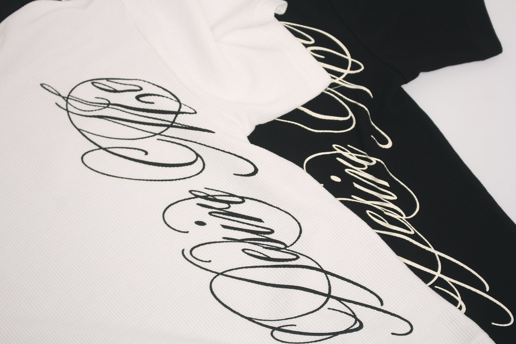 DONOTLOGO Urban Streetwear Collection | Unisex Relaxed Silhouette Tee | Bold Script Motif & Soft Waffle Knit Fabric