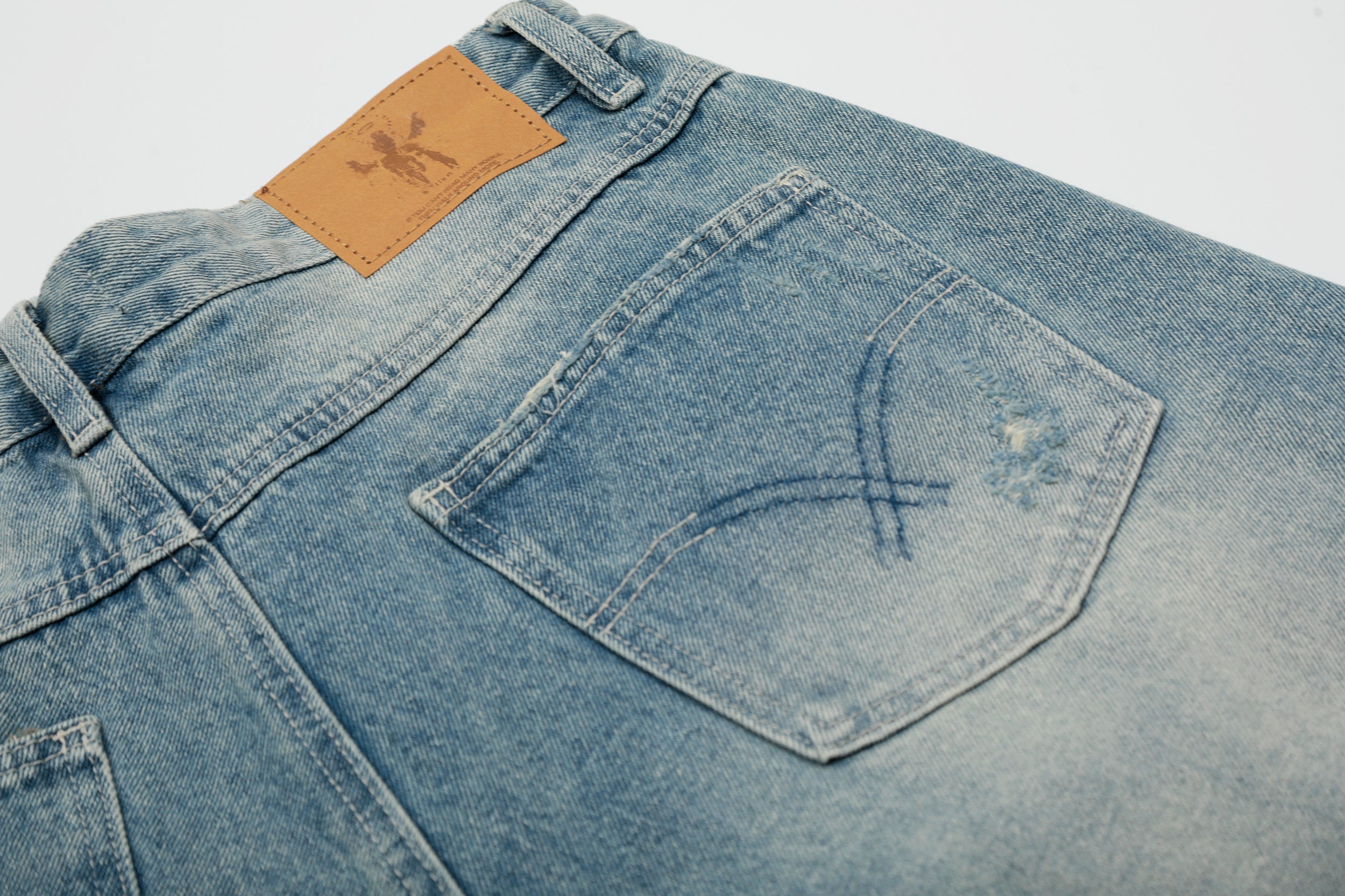 DONOTLOGO Urban Heritage Collection | Unisex Oversized Cropped Denim | Retro Aesthetic High-Rise Wide-Leg Bottoms with Authentic Fade Detail