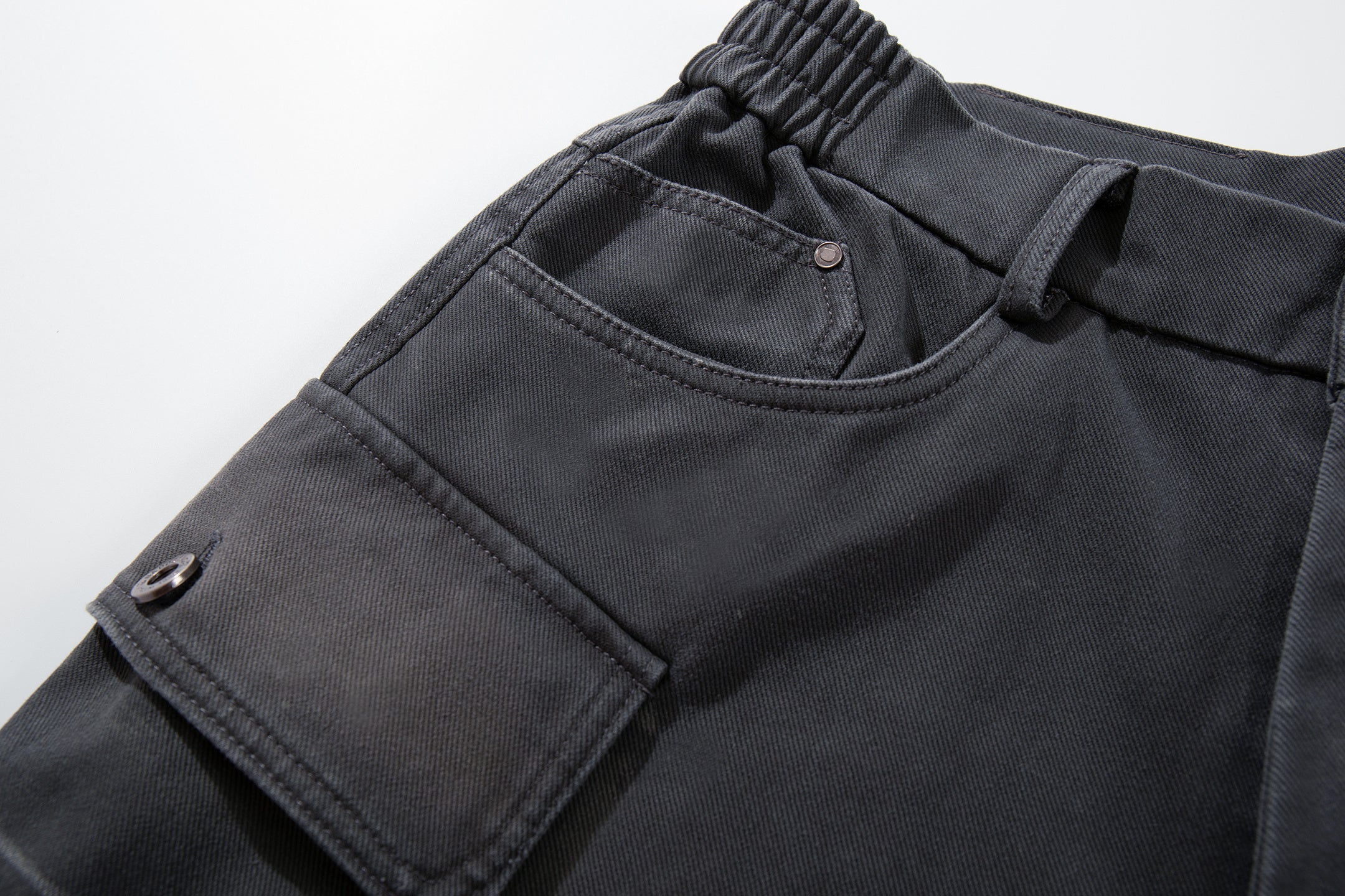 Unisex Vintage Curved-Leg Jeans