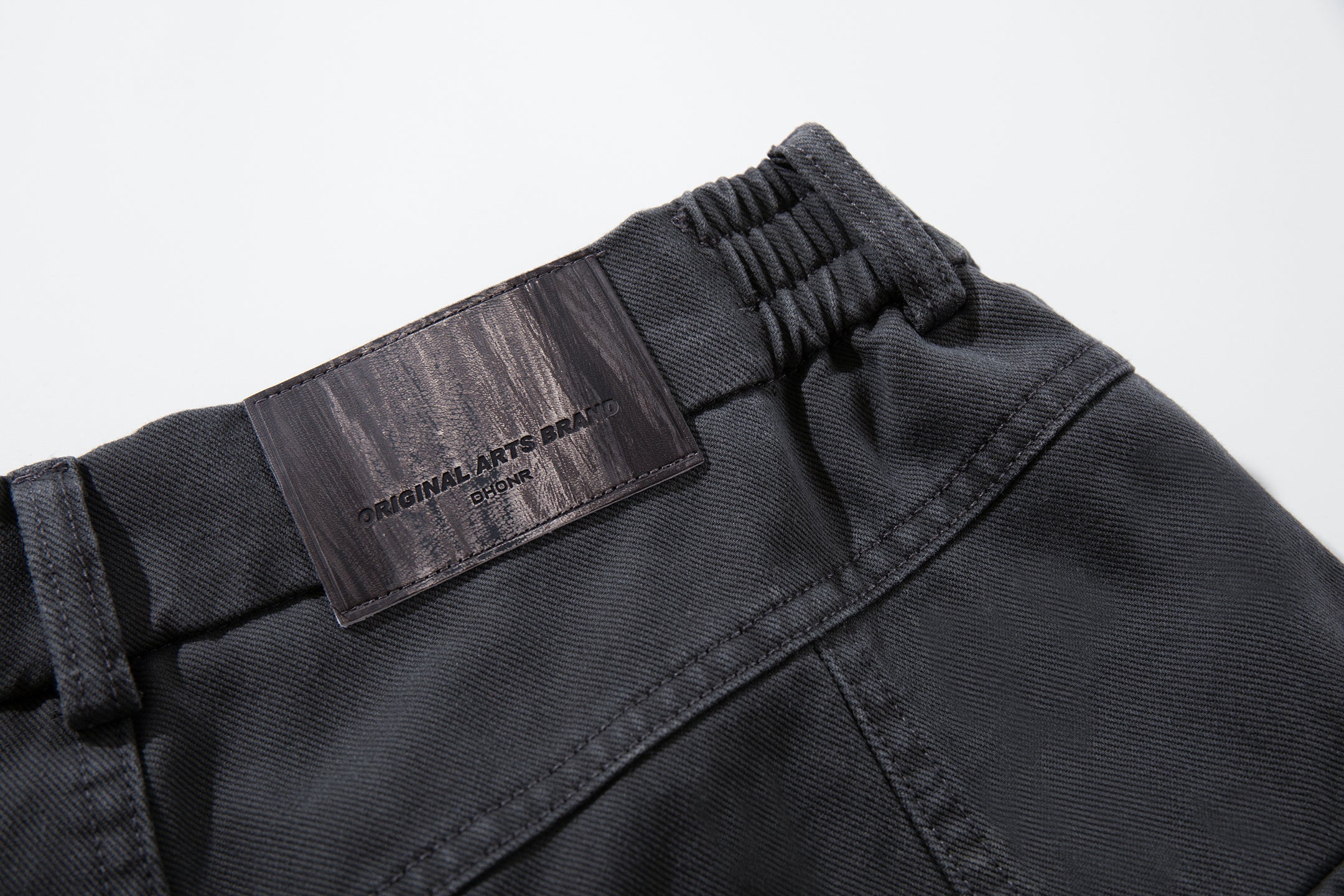 Unisex Vintage Curved-Leg Jeans