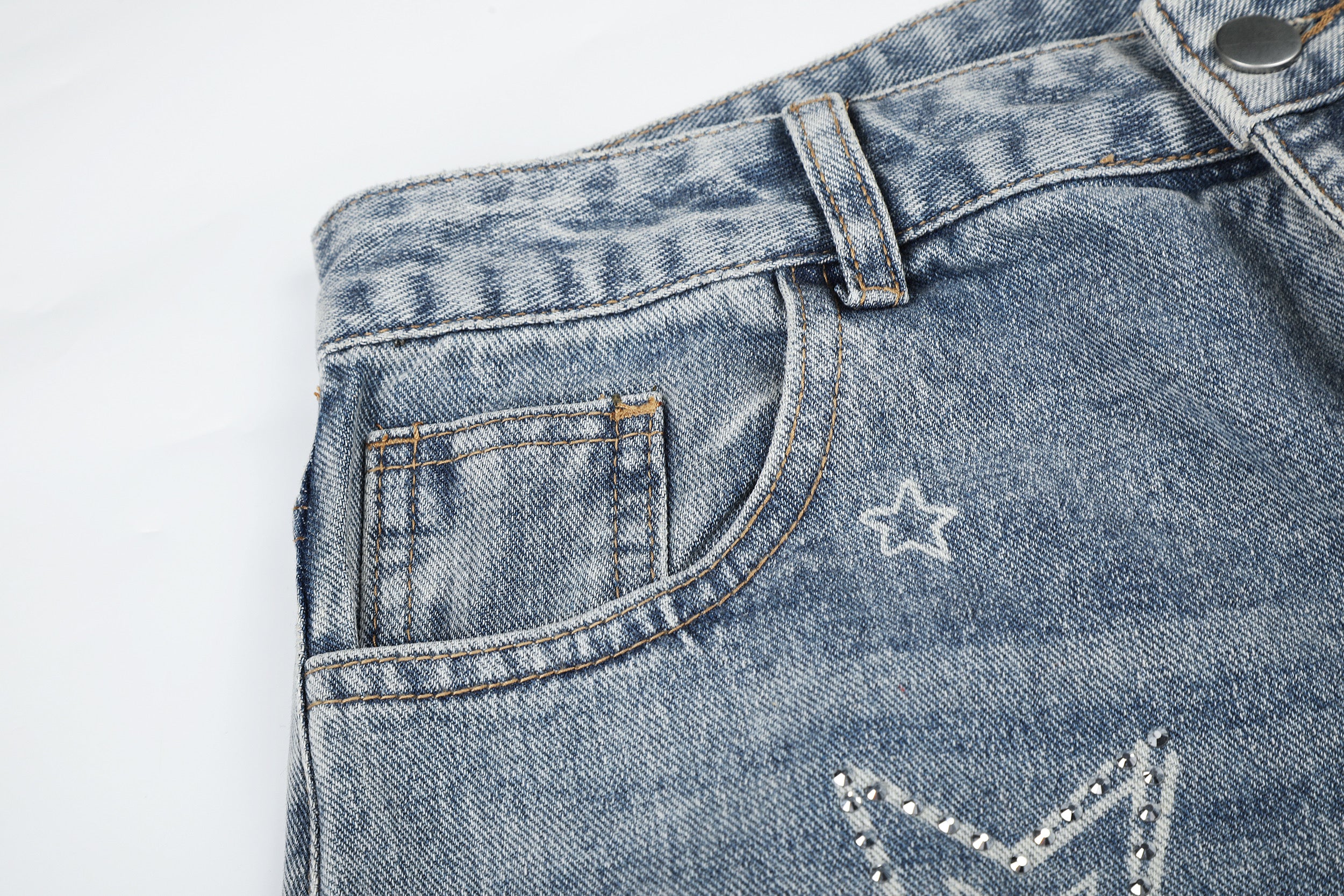 DONOTLOGO Urban Edge Collection | Unisex Relaxed Fit Denim Jeans | Bold Star Embroidery & Ripped Wash Finish with Classic Cotton Denim Fabric