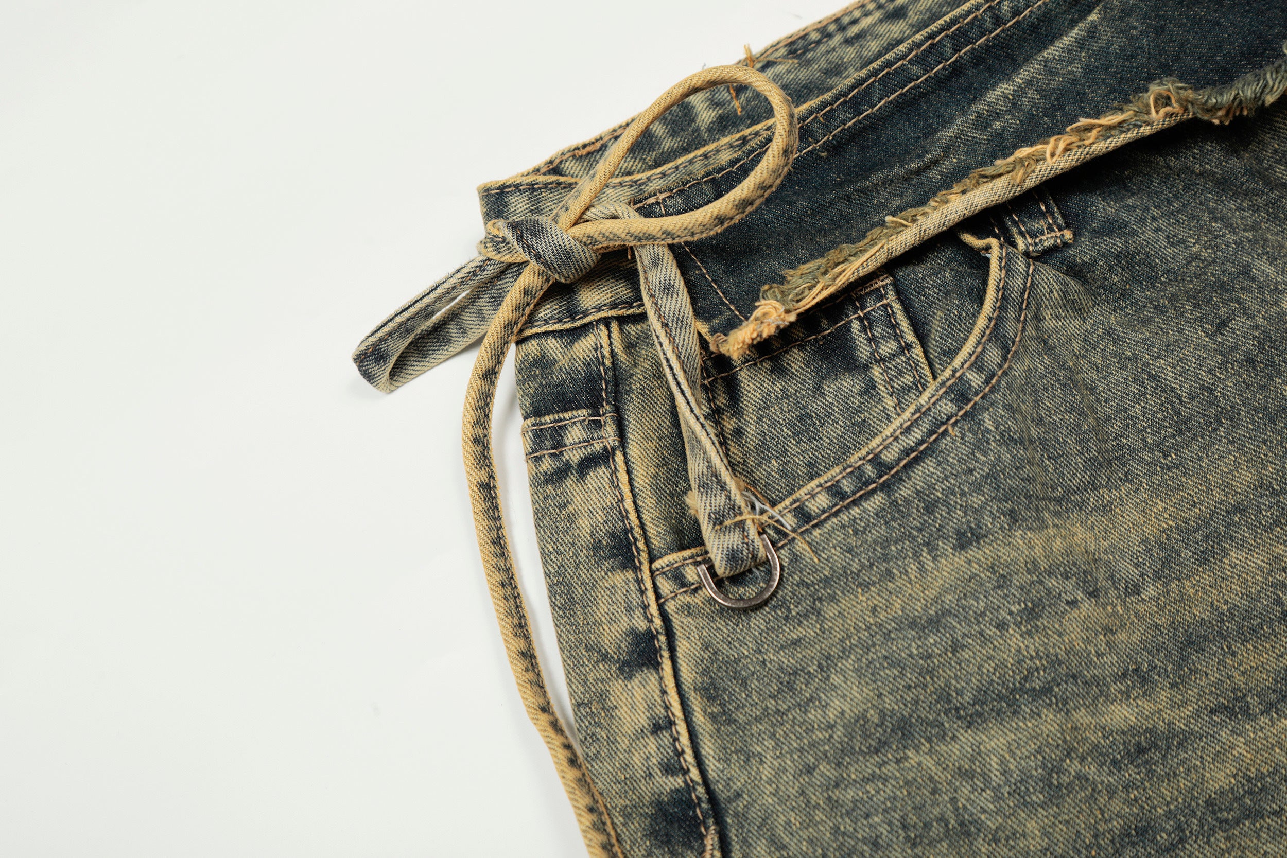 DONOTLOGO Unisex Vintage Washed Wide-Leg Jeans | Mud-Dyed Look, Distressed Detail | High-Waist Loose Fit Streetwear