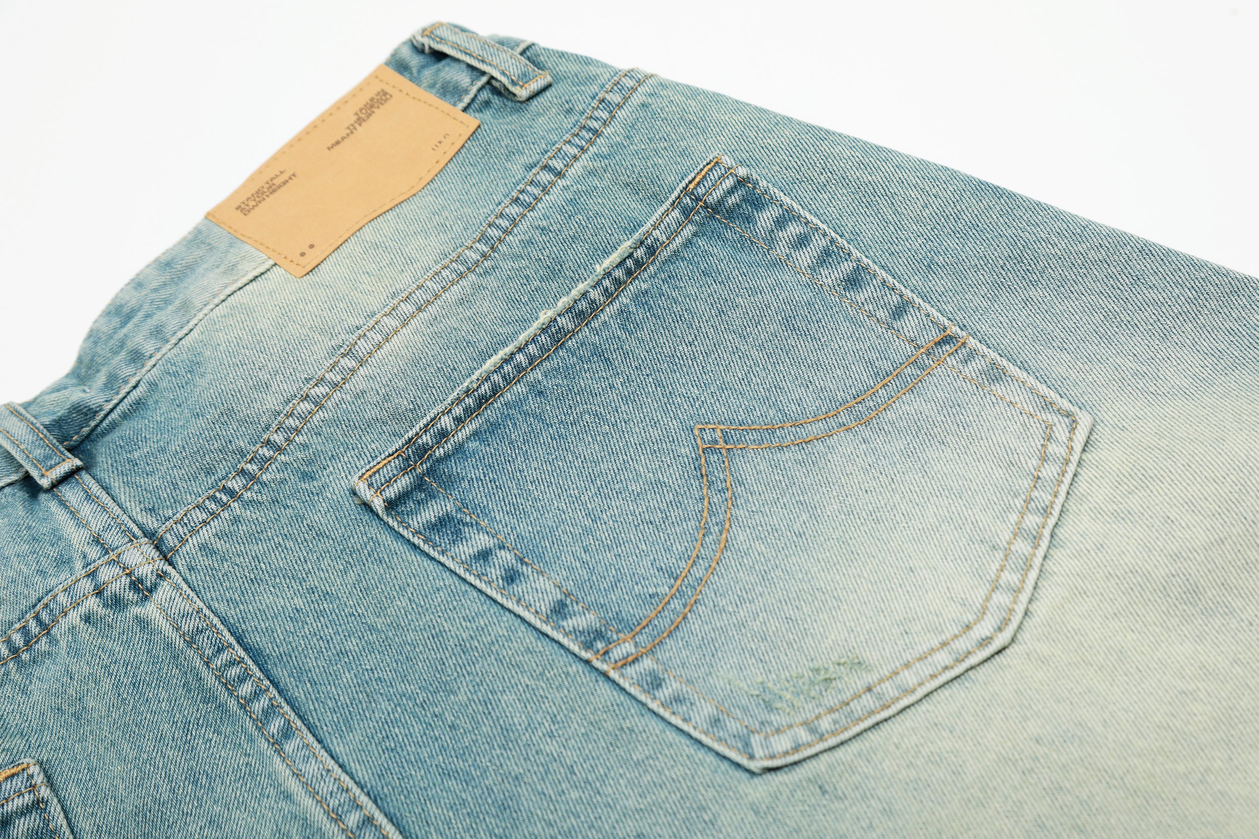 DONOTLOGO Urban Heritage Collection | Unisex Oversized Cropped Denim | Retro Aesthetic High-Rise Wide-Leg Bottoms with Authentic Fade Detail