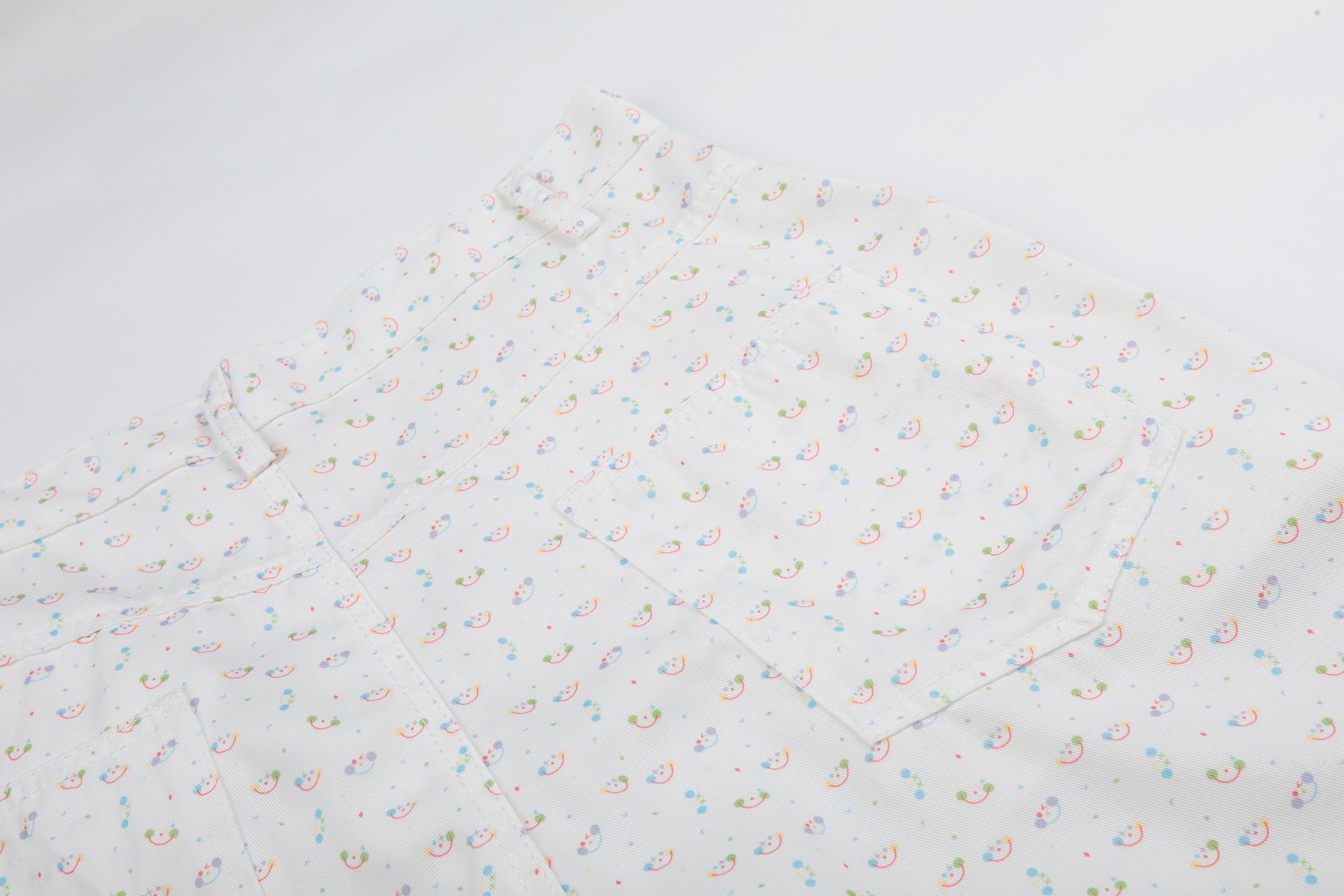 DONOTLOGO Whimsical Garden Collection | Unisex Relaxed Fit Cotton Cropped Pants | Playful Micro-Floral Print with Detachable Star Pendant Detail