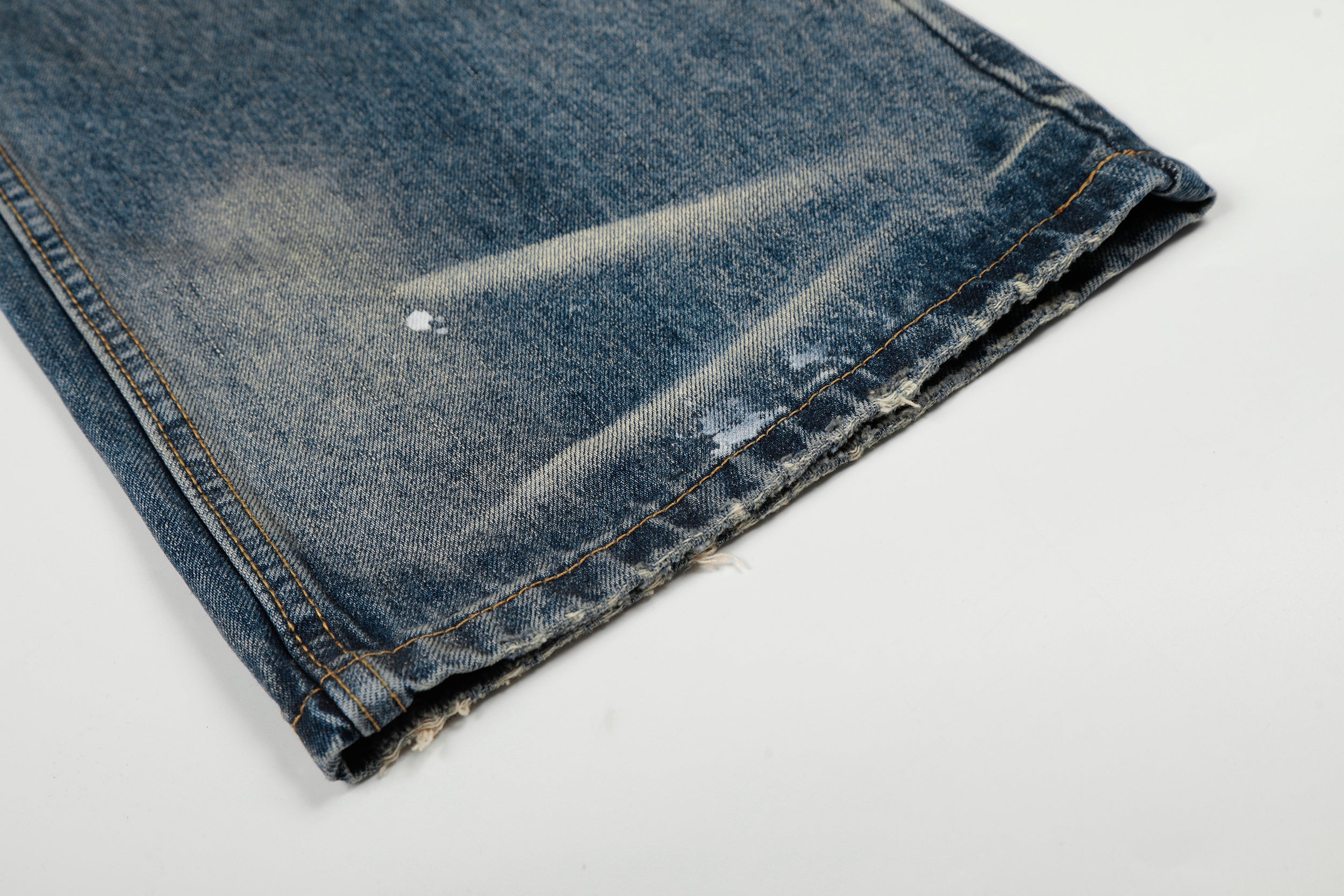 DONOTLOGO Urban Heritage Collection | Unisex Oversized Washed Denim | Retro Aesthetic High-Rise Wide-Leg Bottoms with Authentic Cat Whisker & Splatter Detail