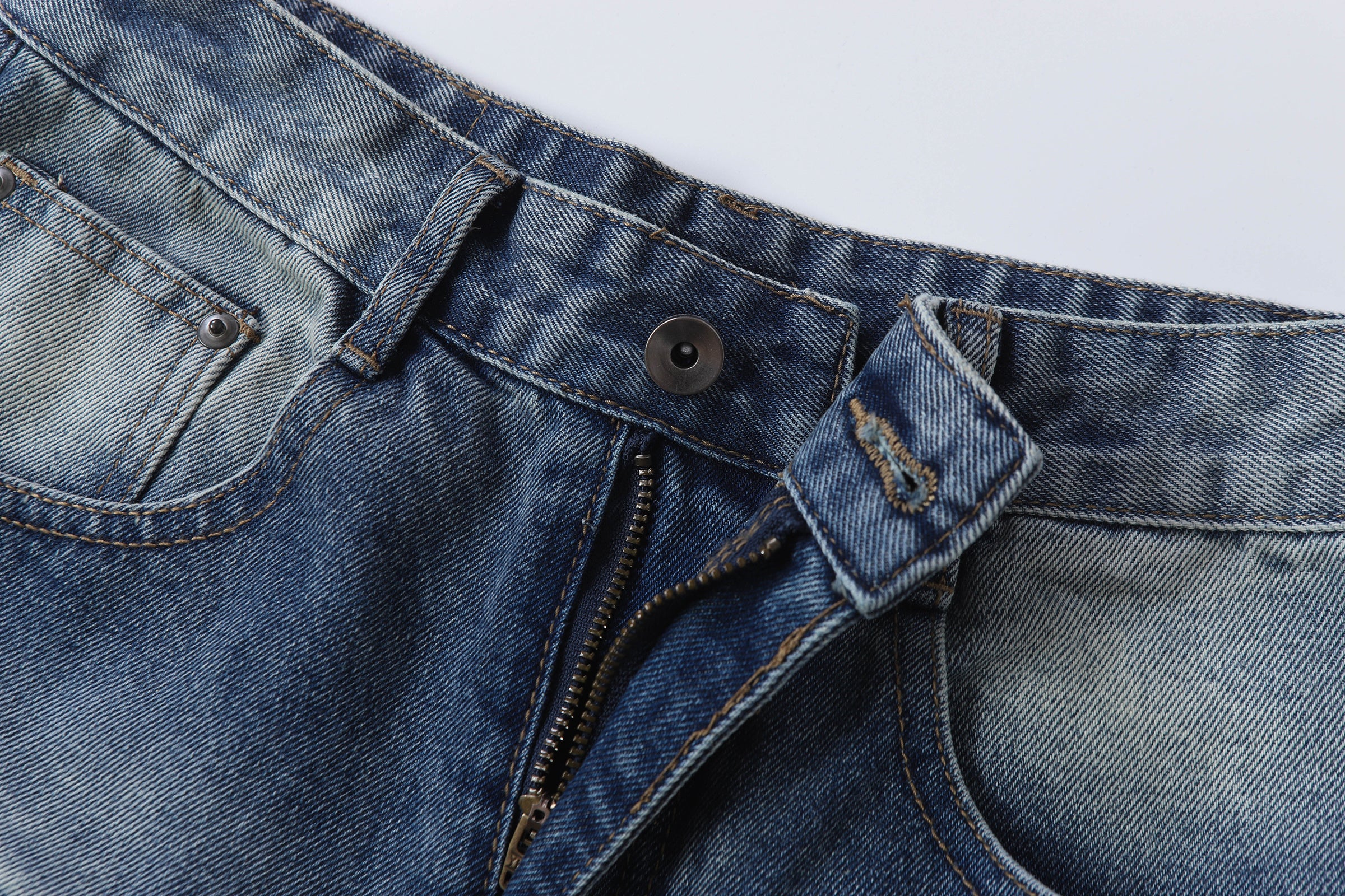 DONOTLOGO Retro Blue Baggy Denim Shorts | Unisex Y2K Wide Leg Trousers with Natural Whiskering & Fade | High Street Relaxed Fit Bottoms