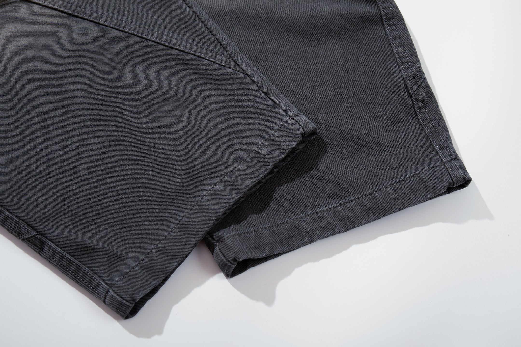 Unisex Vintage Curved-Leg Jeans