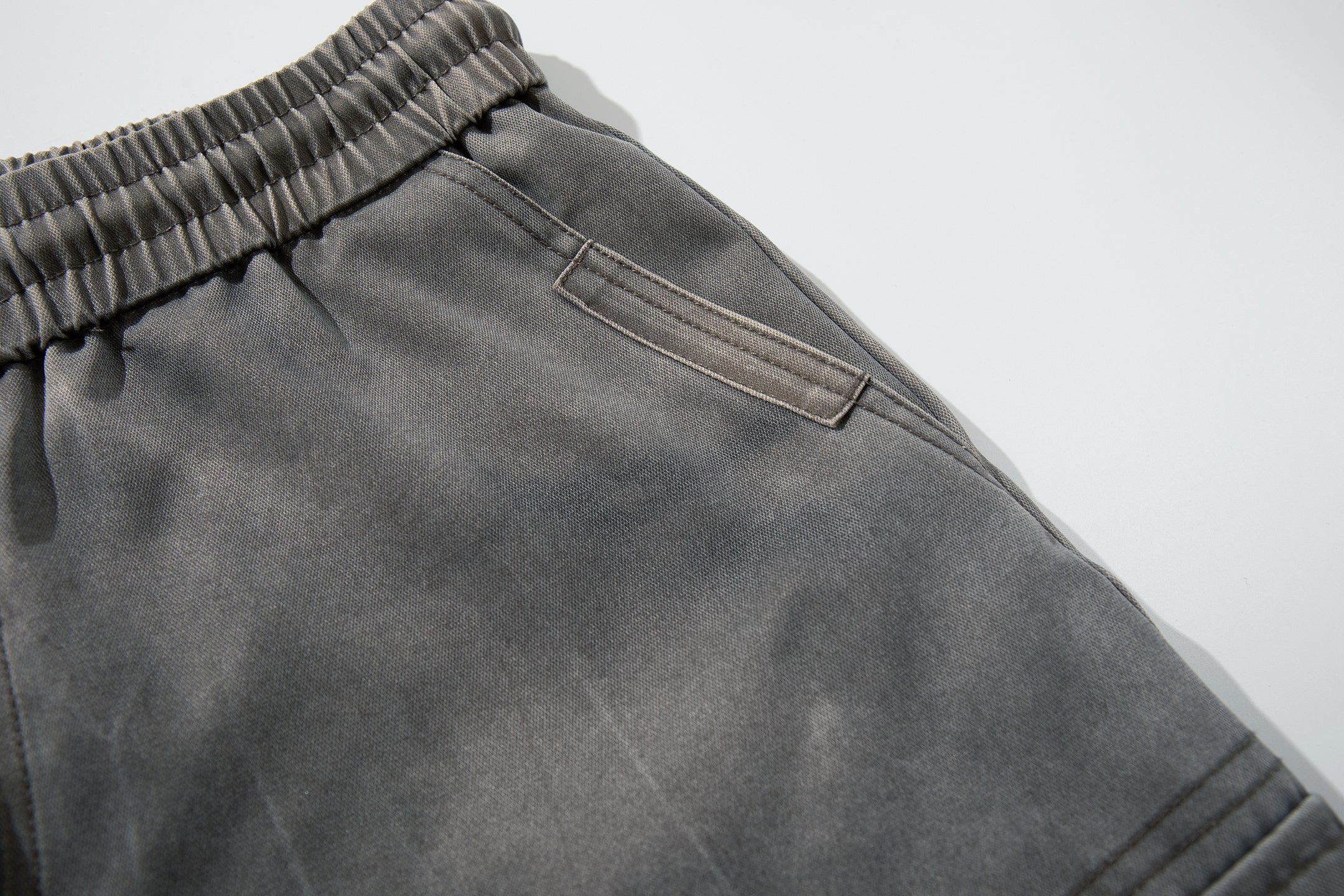 Unisex Vintage Distressed Wrinkled Edgy Denim Jeans