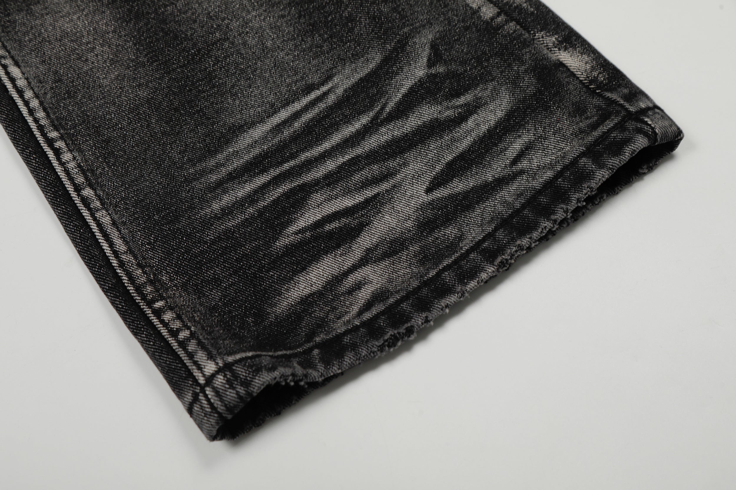 DONOTLOGO Urban Heritage Collection | Unisex Oversized Cat Whisker Denim | Retro Aesthetic High-Rise Wide-Leg Bottoms with Authentic Fade Detail